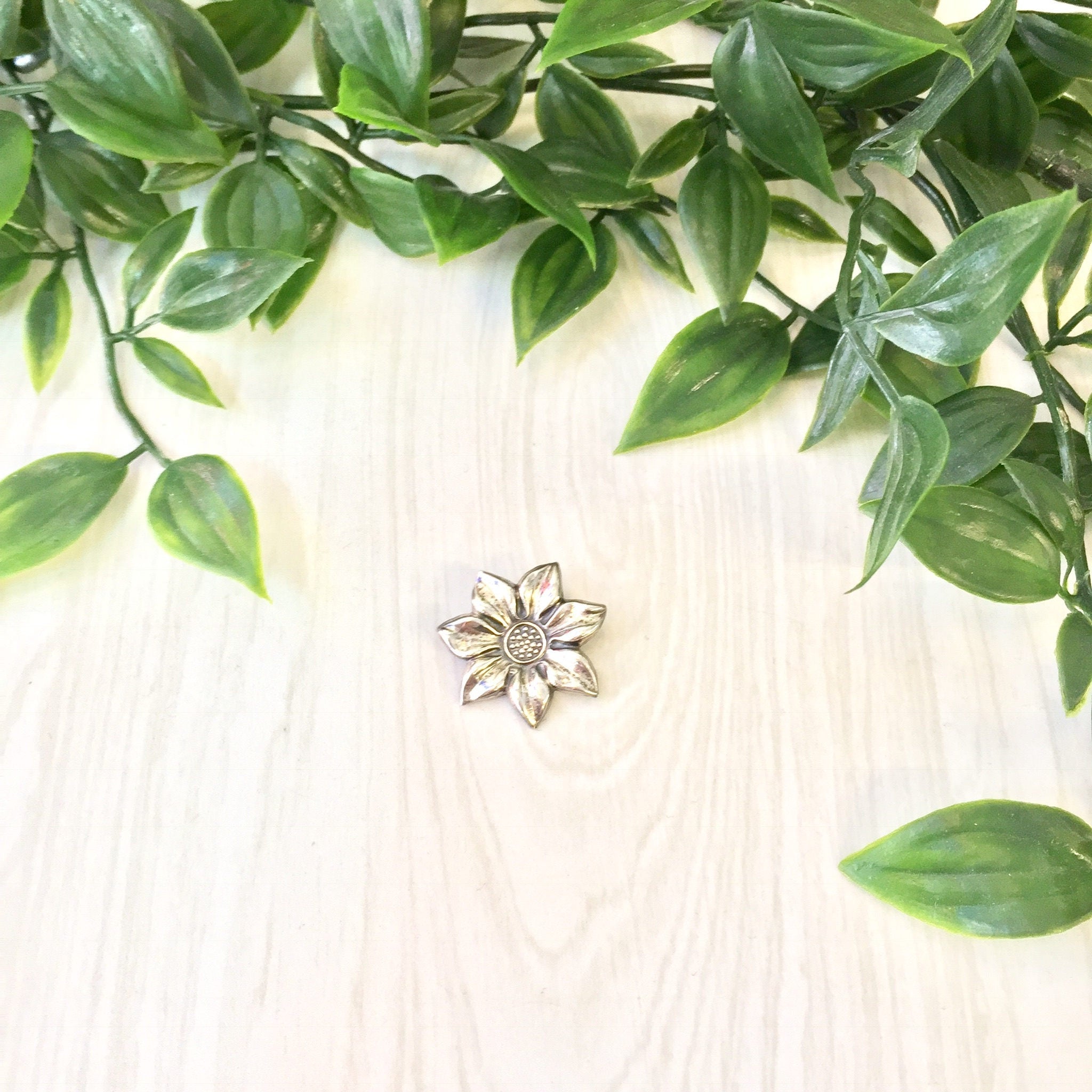 Vintage Flower Brooch | Vintage Jewelry | Sterling Silver Pin | Small Brooch | Flower Jewelry | Sterling Silver | Brooch | Pin | Flower