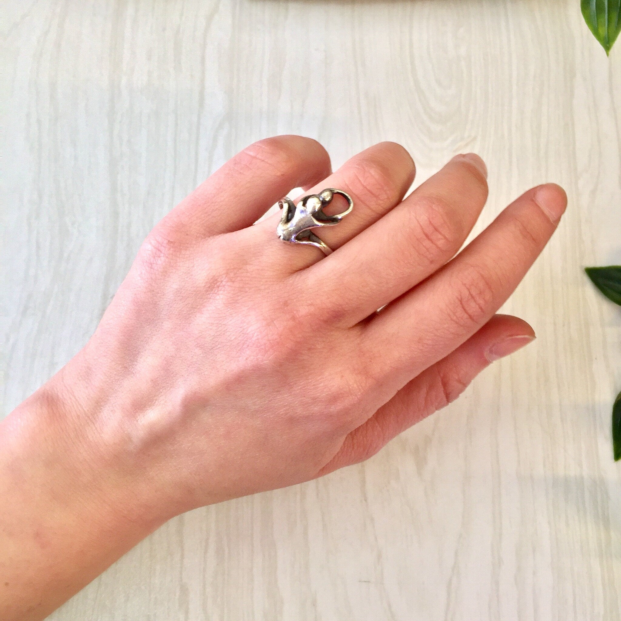 Vintage Silver Ring, Vintage Jewelry, Sterling Silver, Two Lovers, Abstract Jewelry, Dance, Hug, Two People, Gift for Mom, Mother's Day Gift