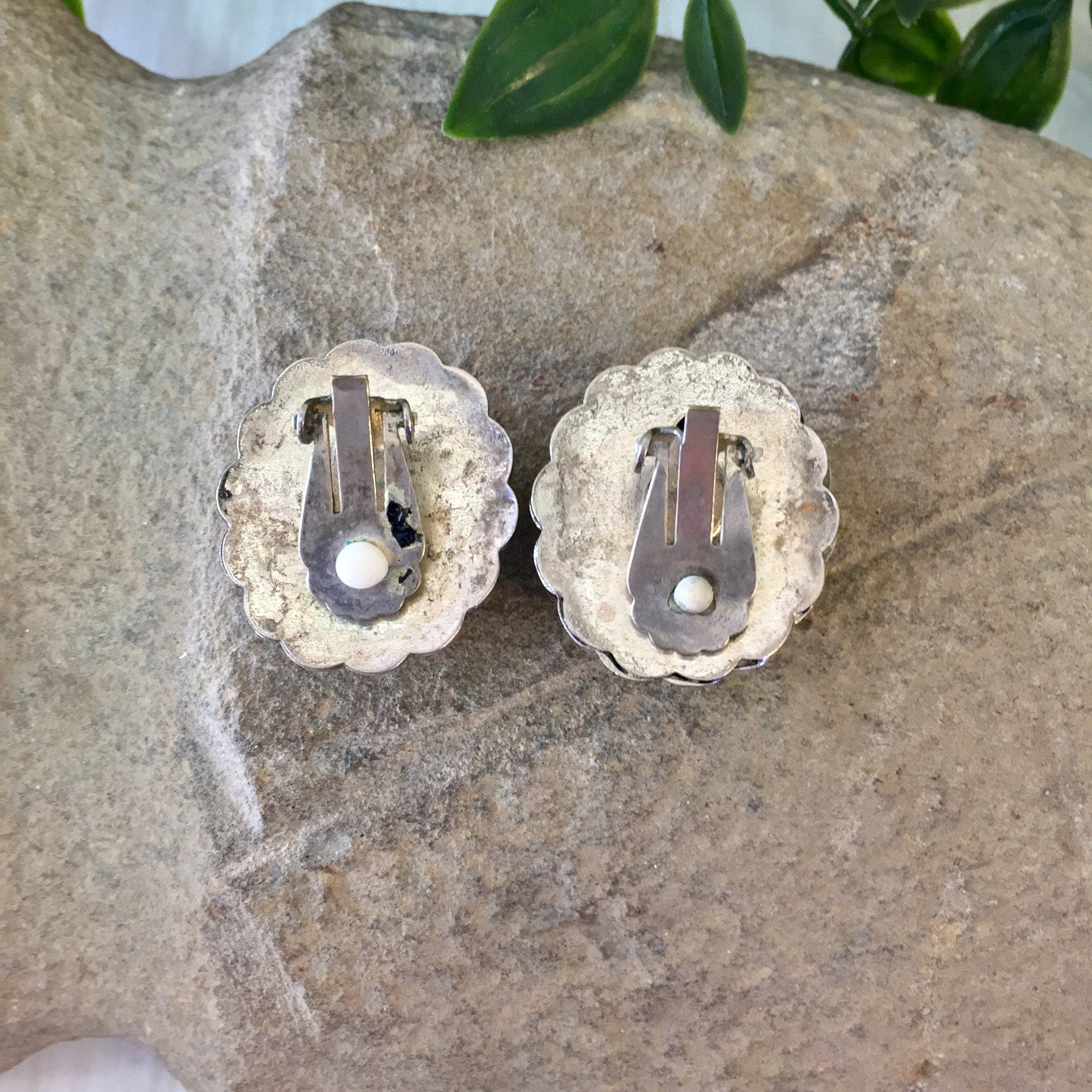 Vintage Silver Earrings, Clip On Earrings, Sterling Silver, Southwestern Style, Black Earrings, Vintage Jewelry, Black Onyx, Big Earrings