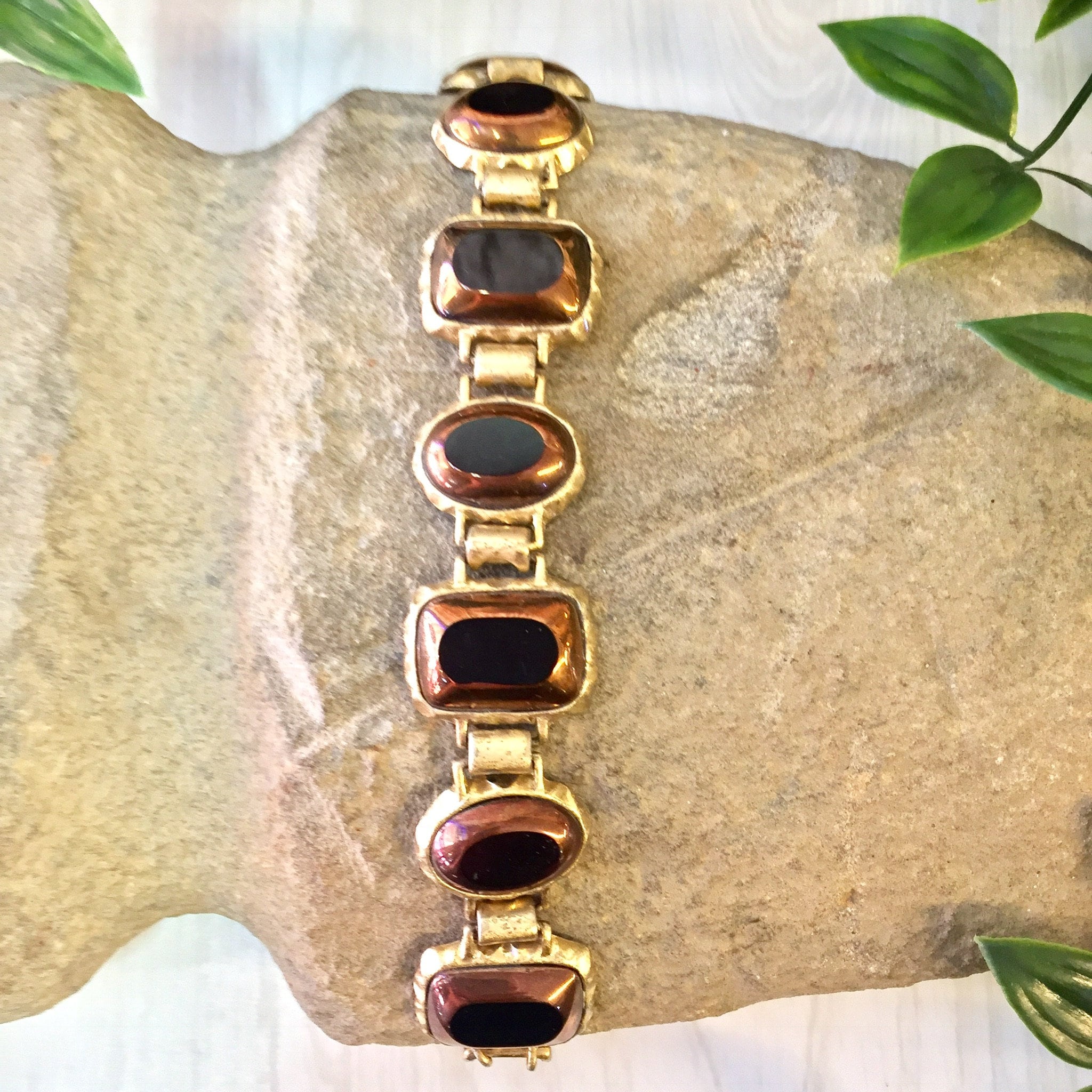 Gold Tone Bracelet, Vintage Bracelet, Brown Beads, Oval Bead, Rectangular Beads, Vintage Jewelry, Vintage Costume Jewelry, Statement Jewelry