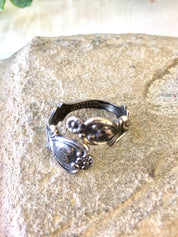 Vintage Silver Ring, Sterling Silver, Vintage Jewelry, Spoon Ring, Heart Ring, Flowers, Avon Ring, Avon Jewelry, Floral Jewelry,Gift for Mom