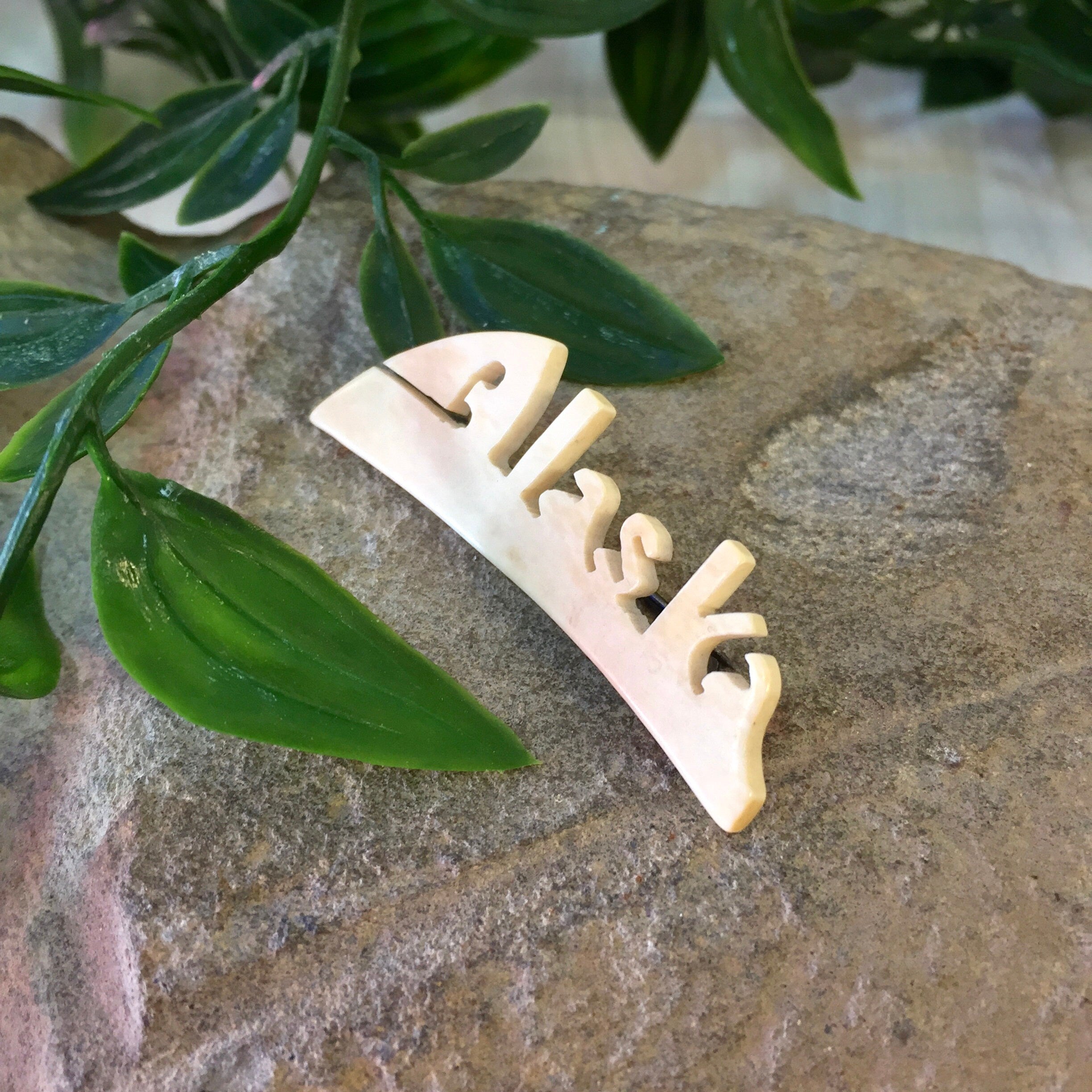 Vintage Brooch, Alaska Brooch, Alaska, White, Sterling Silver, Vintage Jewelry, State Jewelry, Souvenir, Vintage Pin, Gift for Mom, Keepsake