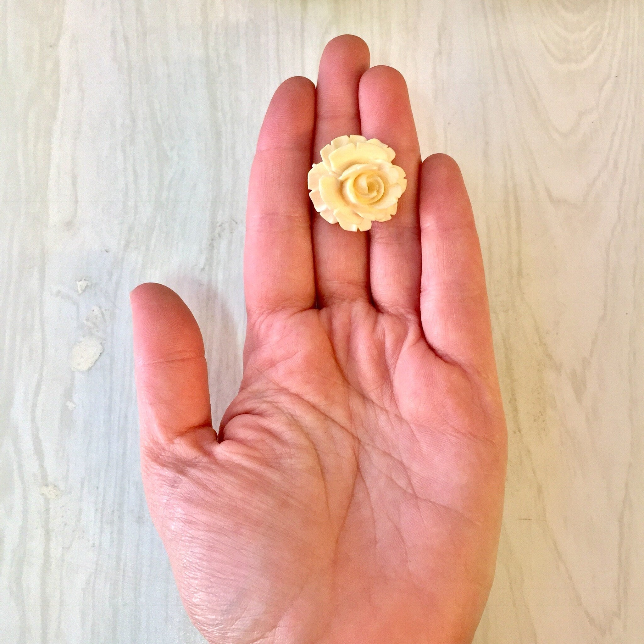 Vintage Rose Brooch, Small Rose Brooch, Vintage Jewelry, White Rose, Plastic Brooch, Vintage Pin, Flower Brooch, Rose, Flowers, Gift for Mom