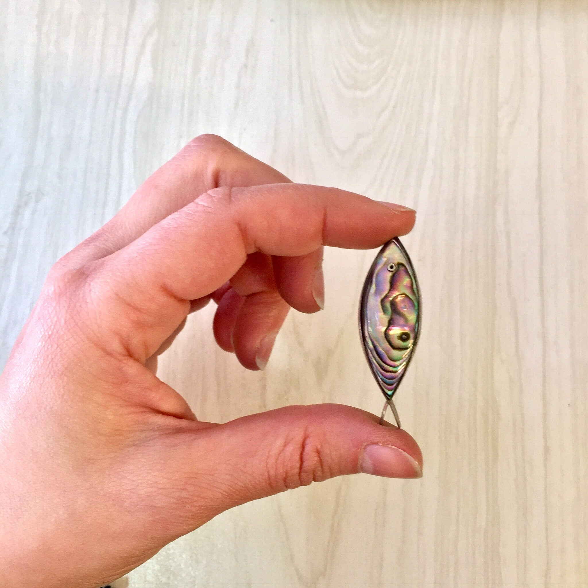 Vintage Silver Brooch, Sterling Silver, Fish Brooch, Vintage Jewelry, Abalone Jewelry, Shell Brooch, Fish Pin, Iridescent Brooch, Purple,