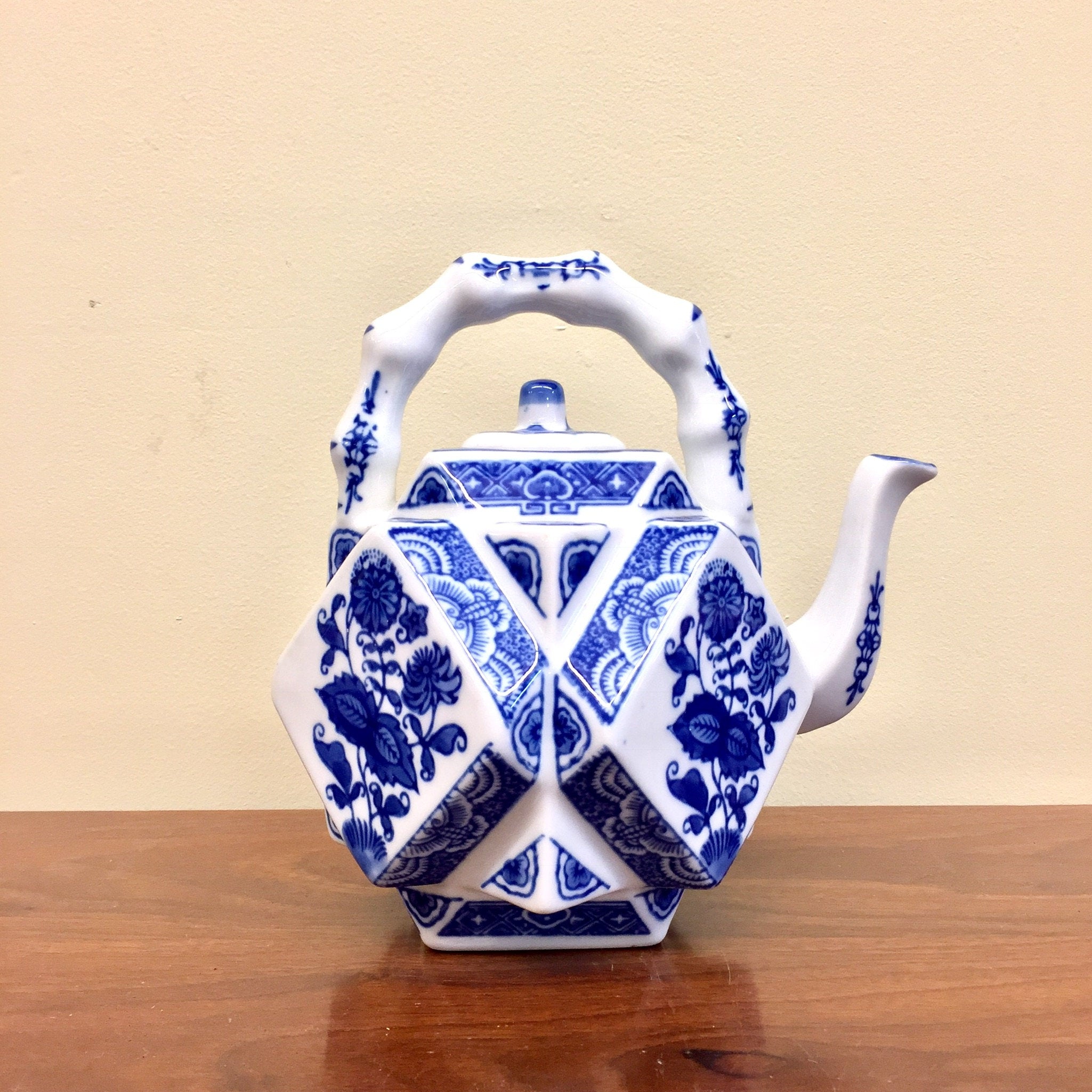 Vintage Teapot | Coffee pot | Ceramic Teapot | Blue | White | Floral | Teapot | Vintage Home Decor | Tea | Pottery | Geometric | Asian| rare