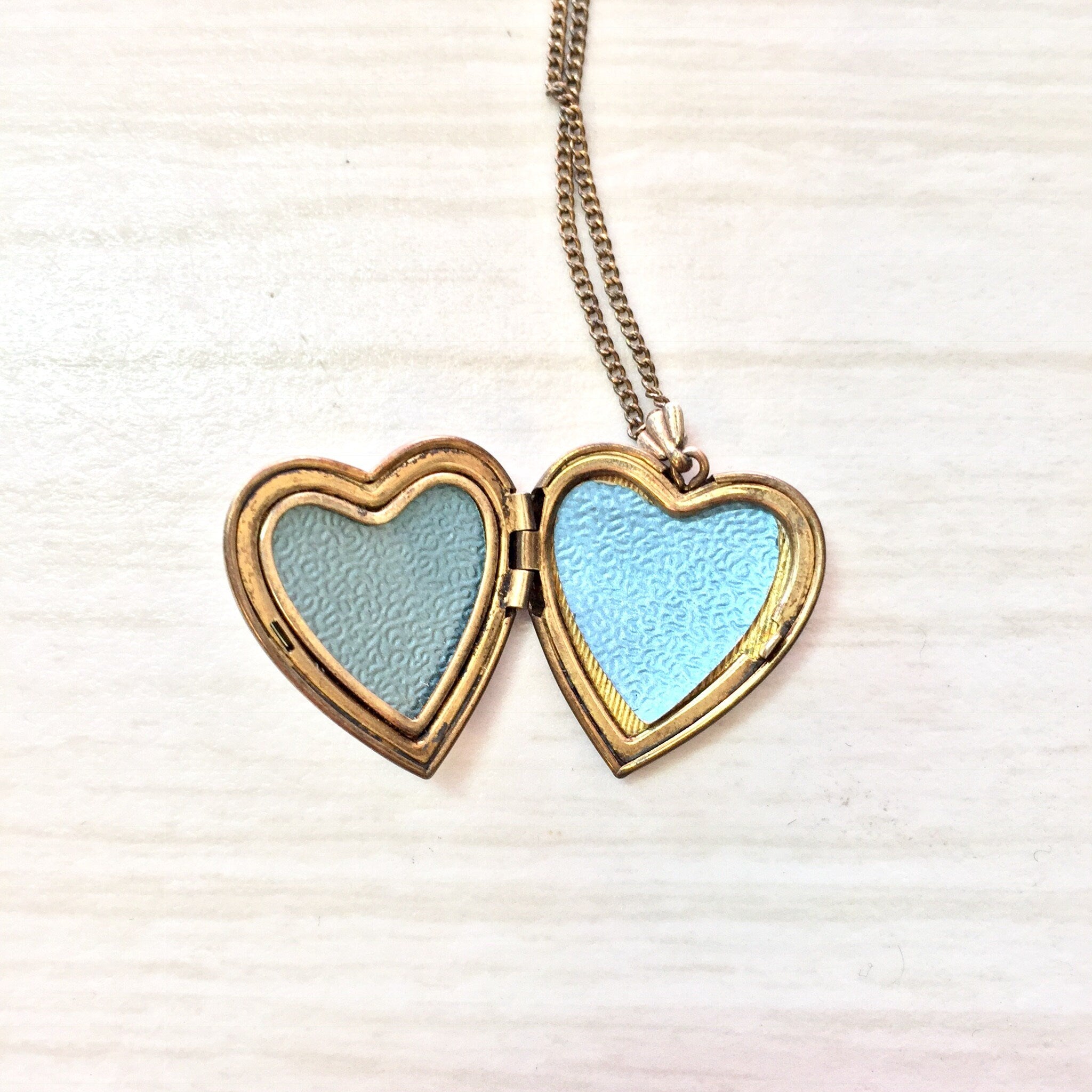 Vintage Locket, Vintage Necklace, Heart Shaped Locket, Mother Of Pearl, Floral Locket, Gold Filled Locket, Pendant Necklace,Keepsake Jewelry
