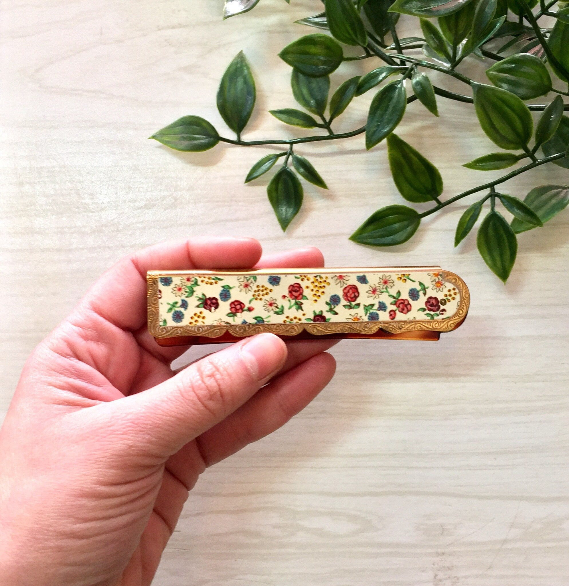 Vintage Pocket Comb, Stratton Comb, Folding Comb, Floral Comb, Made in Stratton England, Flowers, Floral Print, Small, Metal, Travel Size