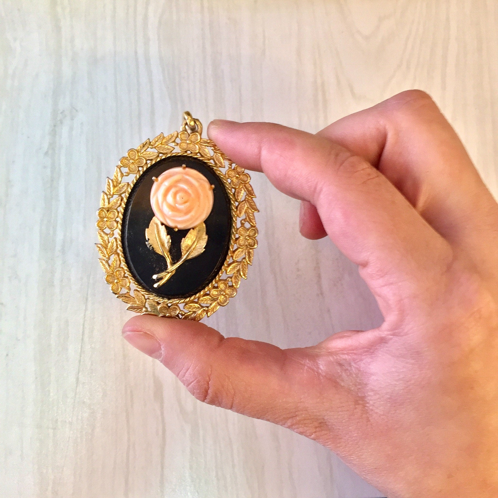 Vintage Cameo Pendant, Cameo Jewelry, Cameo Rose, Gold Toned Pendant, Rose Pendant, Avon Jewelry, Mirror Pendant, Gold, Black, Pink, Rose
