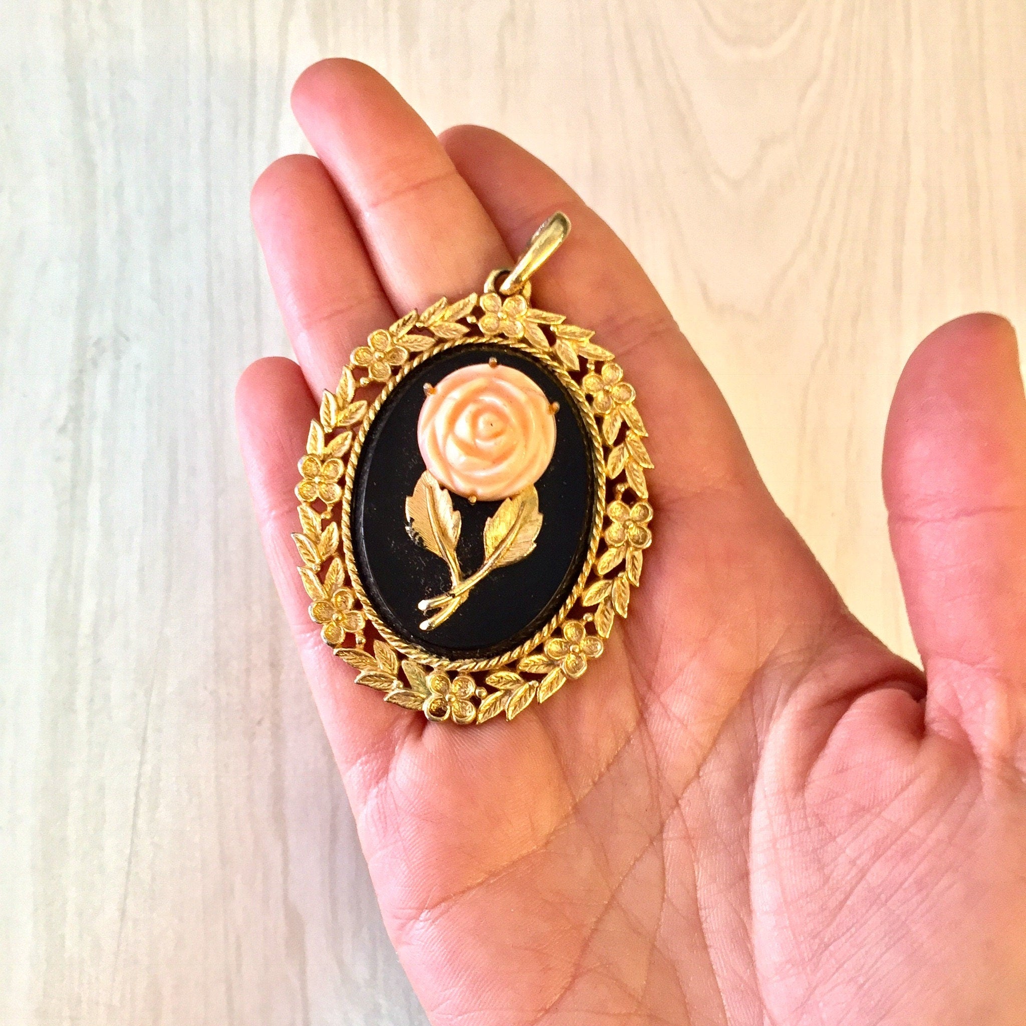 Vintage Cameo Pendant, Cameo Jewelry, Cameo Rose, Gold Toned Pendant, Rose Pendant, Avon Jewelry, Mirror Pendant, Gold, Black, Pink, Rose