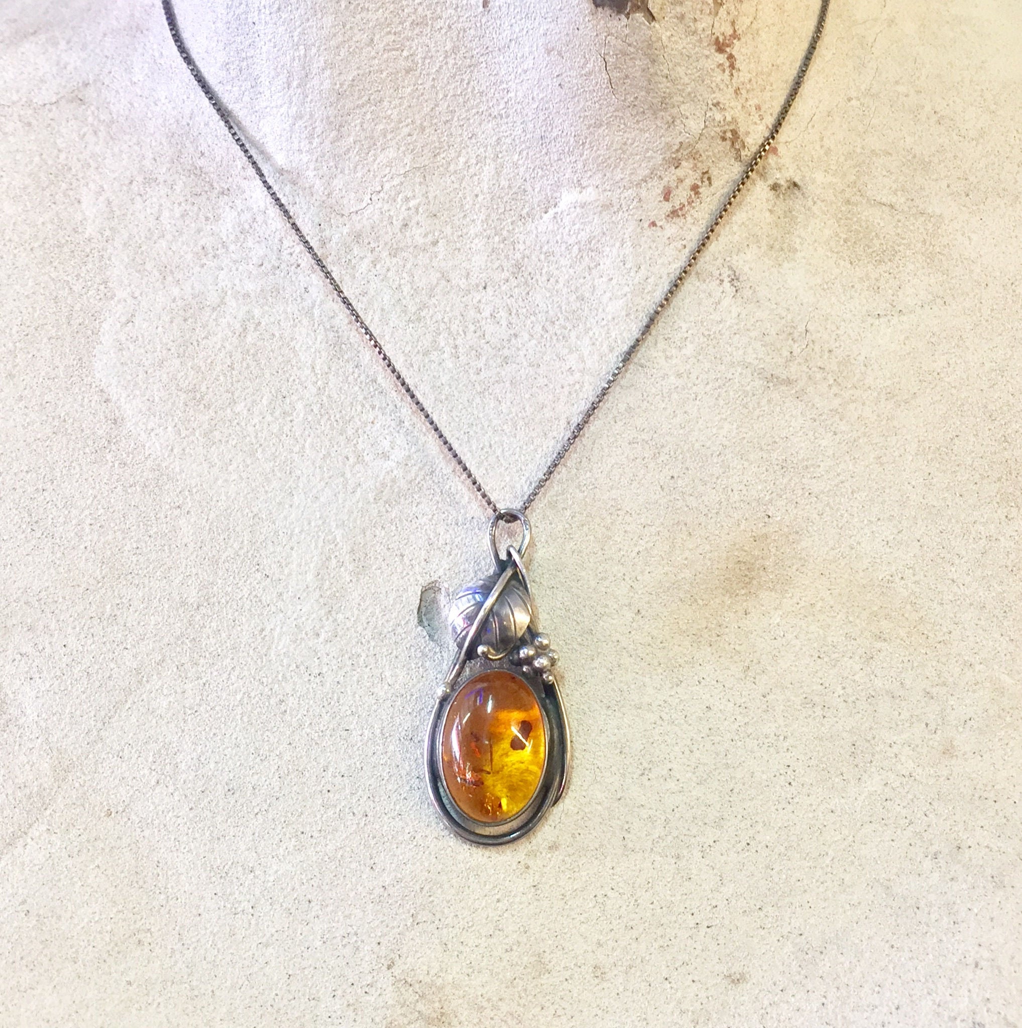 Vintage Silver Pendant | Vintage Jewelry | Amber Pendant | Sterling Silver | Amber Jewelry | Necklace | Pendant | Orange | Silver | Gift