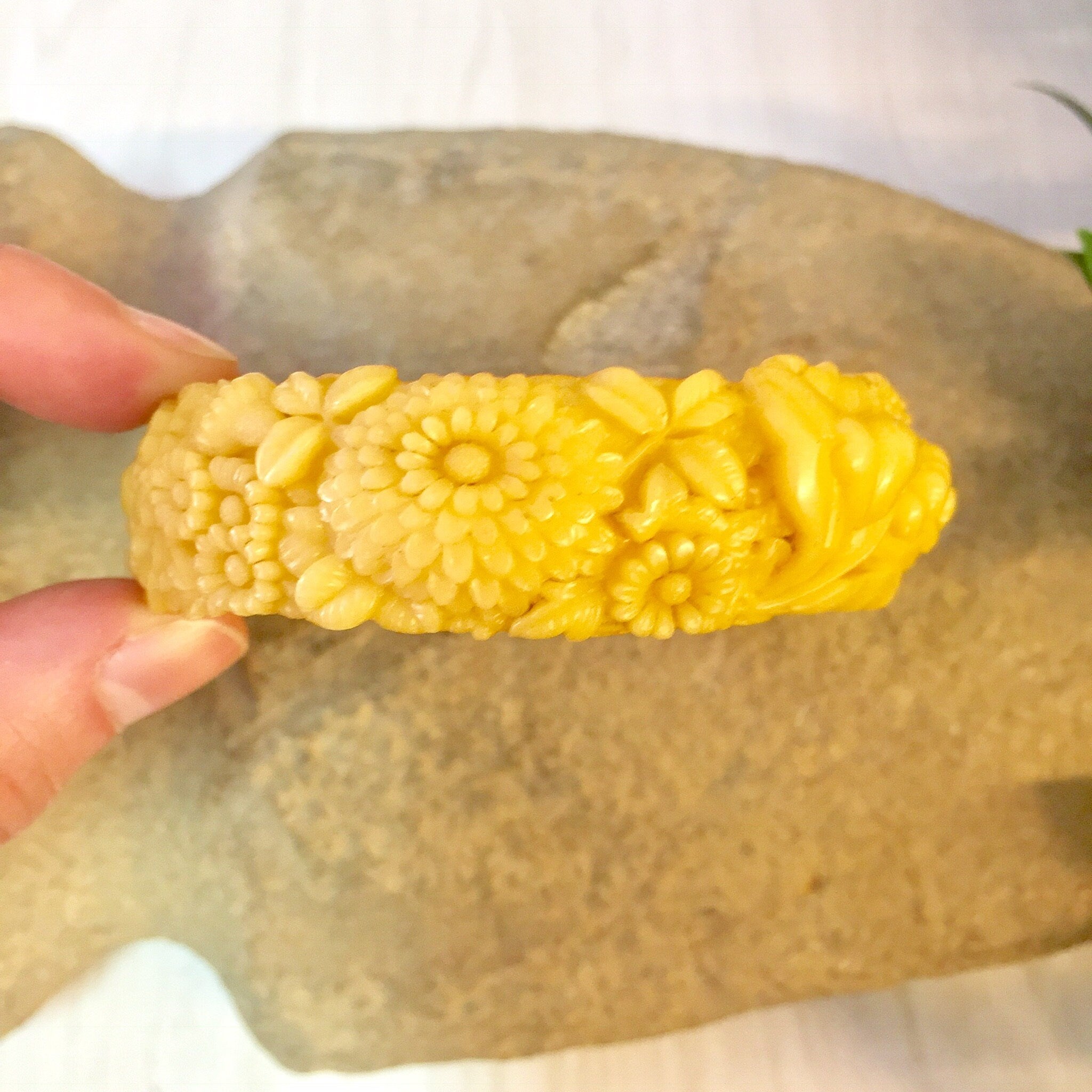Vintage Celluloid Bracelet, Bangle Bracelet, Vintage Jewelry, Celluloid Jewelry, Floral Bracelet, Flowers, Carved Celluloid, Yellow Bracelet