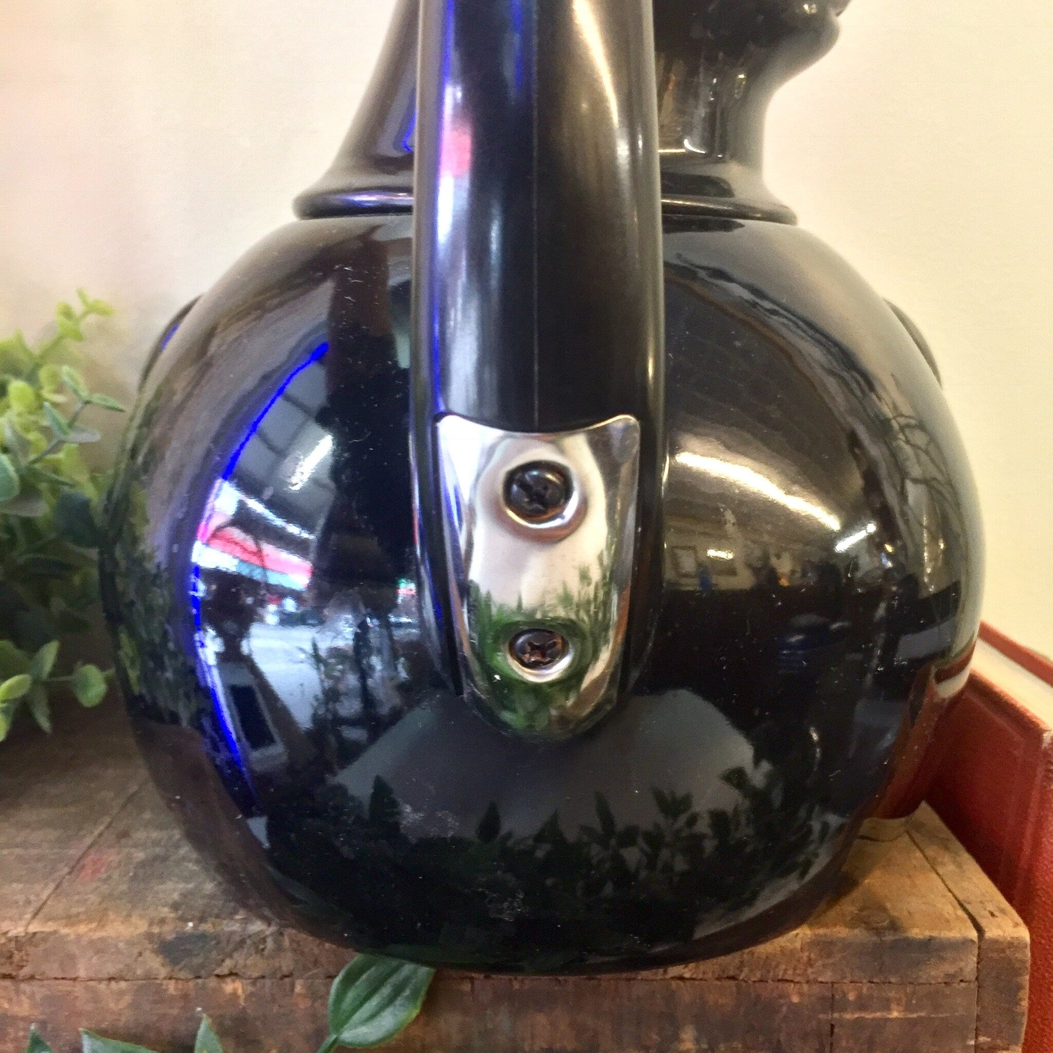 Vintage Teapot, Black Cat Teapot, Metal Teapot, Vintage Home Decor, Kitty Cat, Black Cat, Retro Home Decor, Kitchen Decor, Tea Kettle