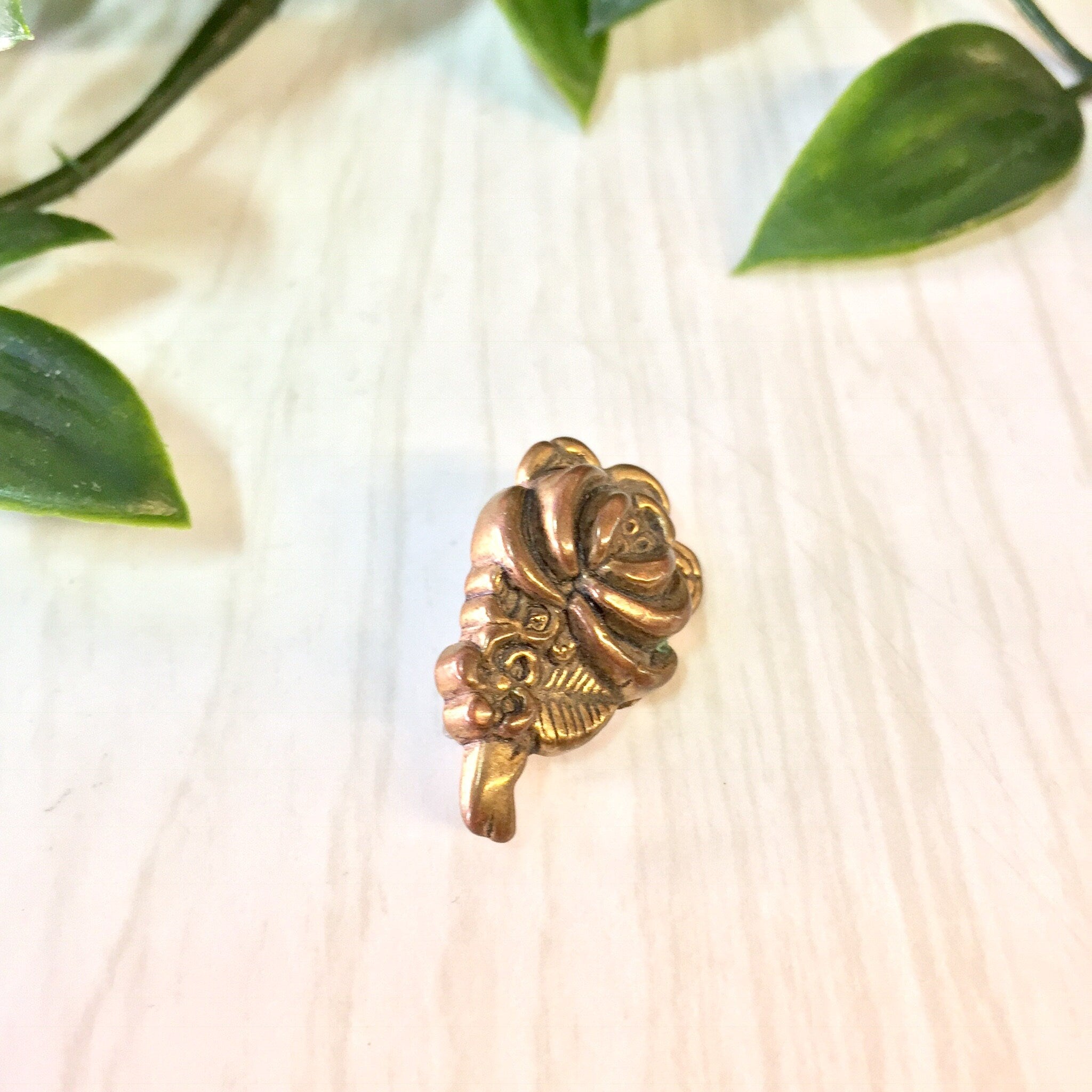 Vintage Rose Brooch, Gold Toned, Brass Toned, Rose Jewelry, Floral Jewelry, Vintage Jewelry, Vintage Pin, Small Pin, Flowers, Roses, Brass