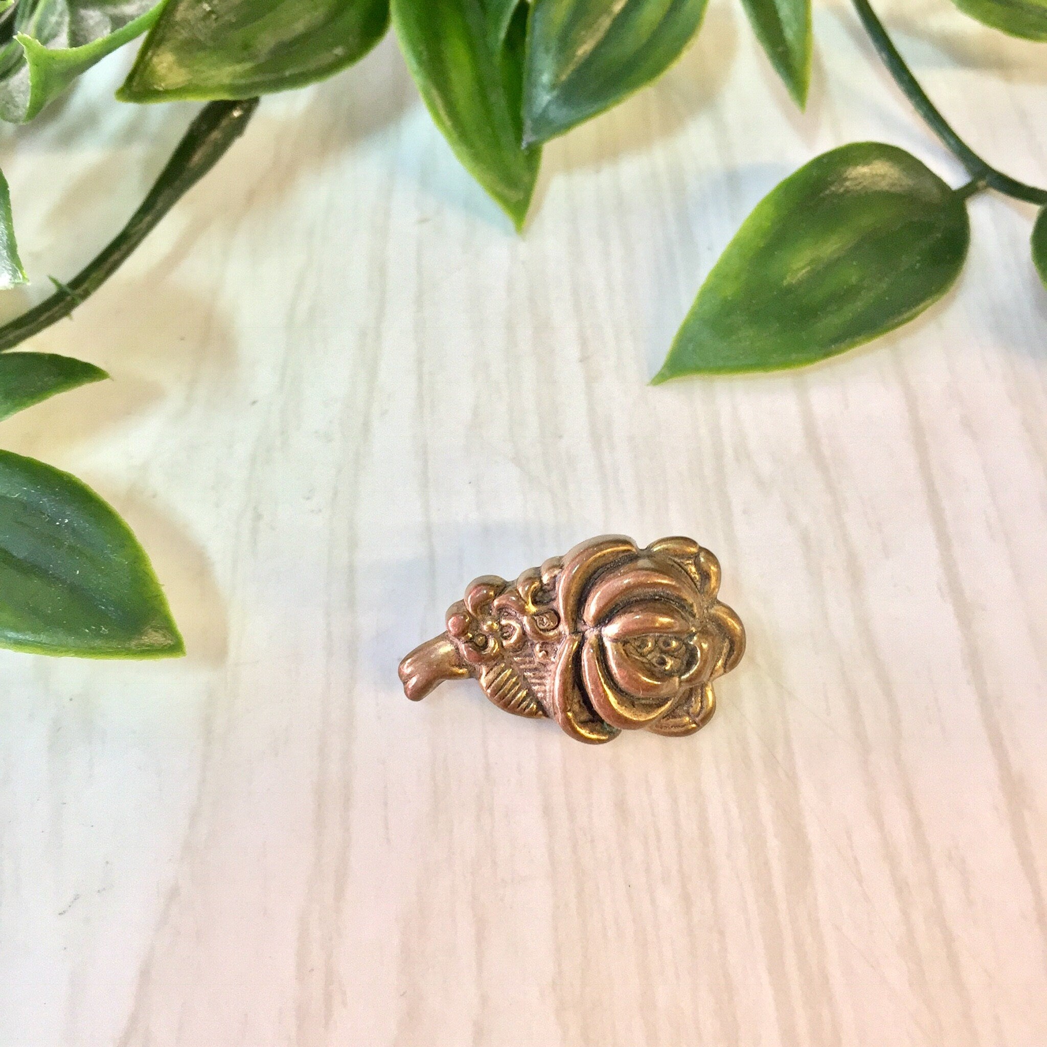 Vintage Rose Brooch, Gold Toned, Brass Toned, Rose Jewelry, Floral Jewelry, Vintage Jewelry, Vintage Pin, Small Pin, Flowers, Roses, Brass