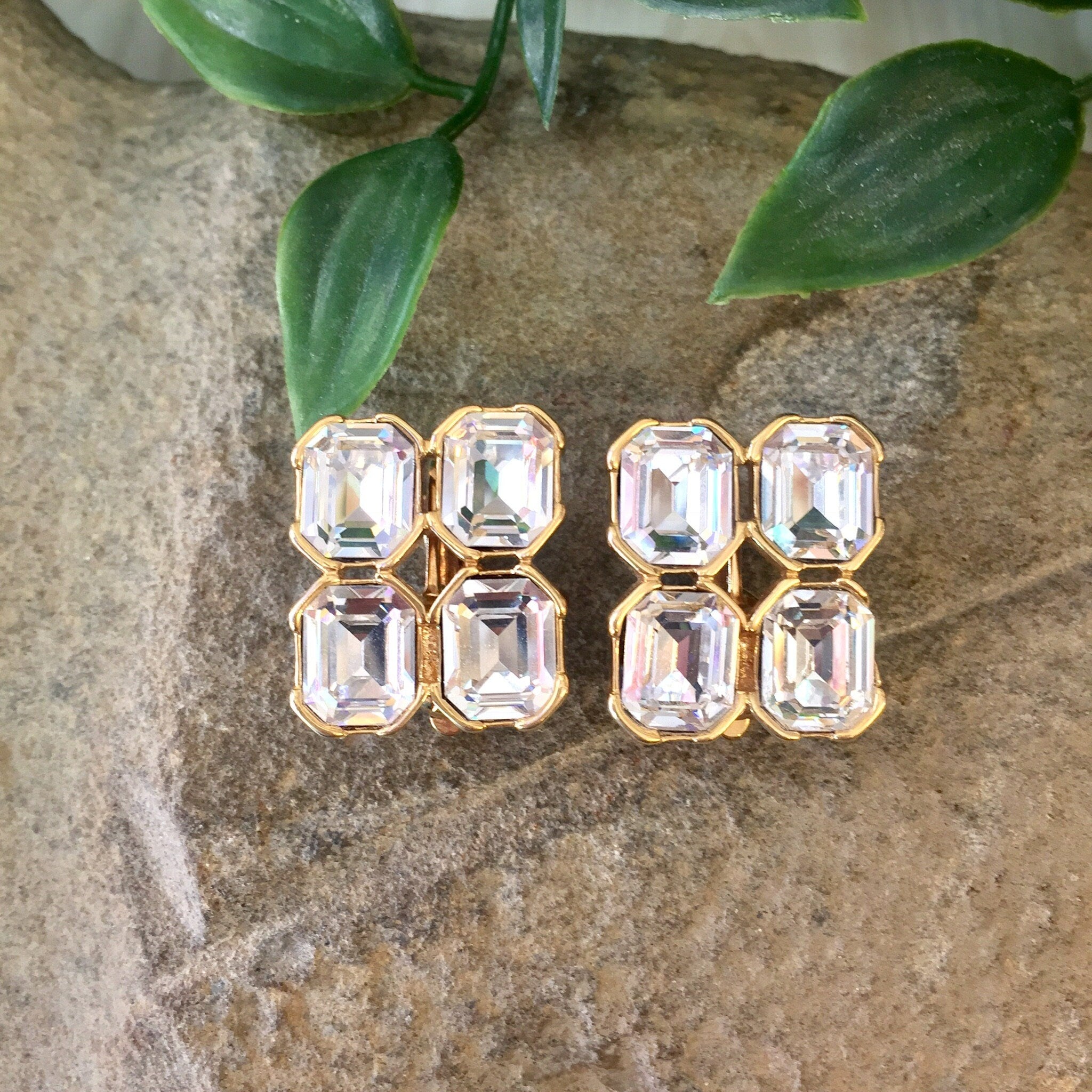 Vintage Clip On Earrings, Costume Jewelry, Vintage Jewelry, Statement Jewelry, Vintage Earrings, Gold Toned Jewelry, Fake Diamond Earrings