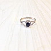 Vintage Silver Ring with Black Onyx Stone, Vintage Jewelry, Southwestern Style, Small Ring, Engagement, Wedding Jewelry, 925,Sterling Silver