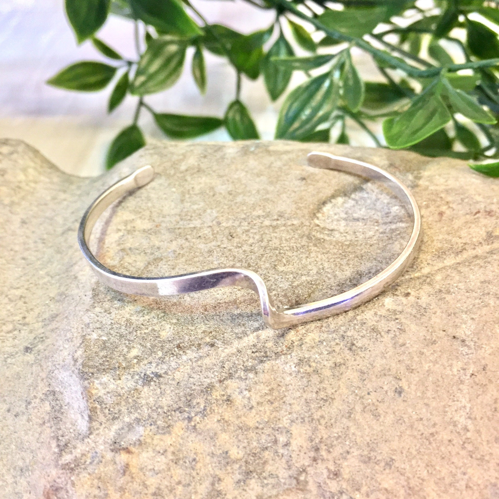 Vintage Sterling Silver Cuff Bracelet, Minimalist Jewelry, Vintage Jewelry, Simple Bracelet, Minimal, Twist Bracelet, Elegant