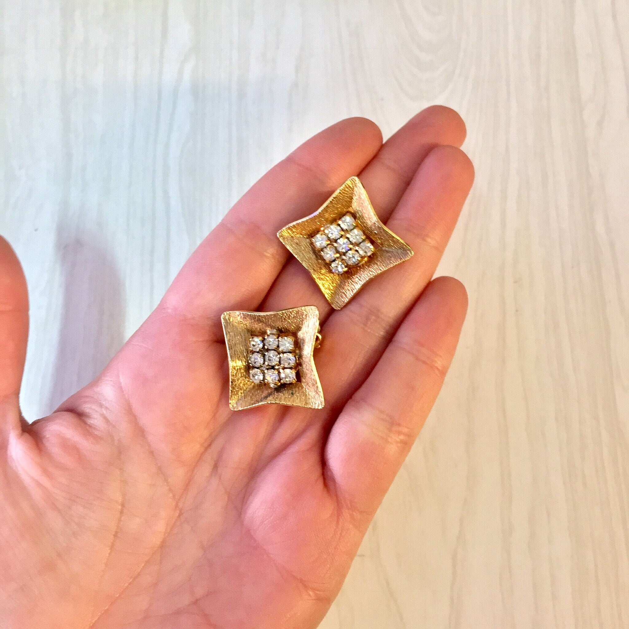 Vintage Earrings, Gold Toned Earrings, Clip On Earrings, Diamond Shaped Earrings, Costume Jewelry, Statement Jewelry