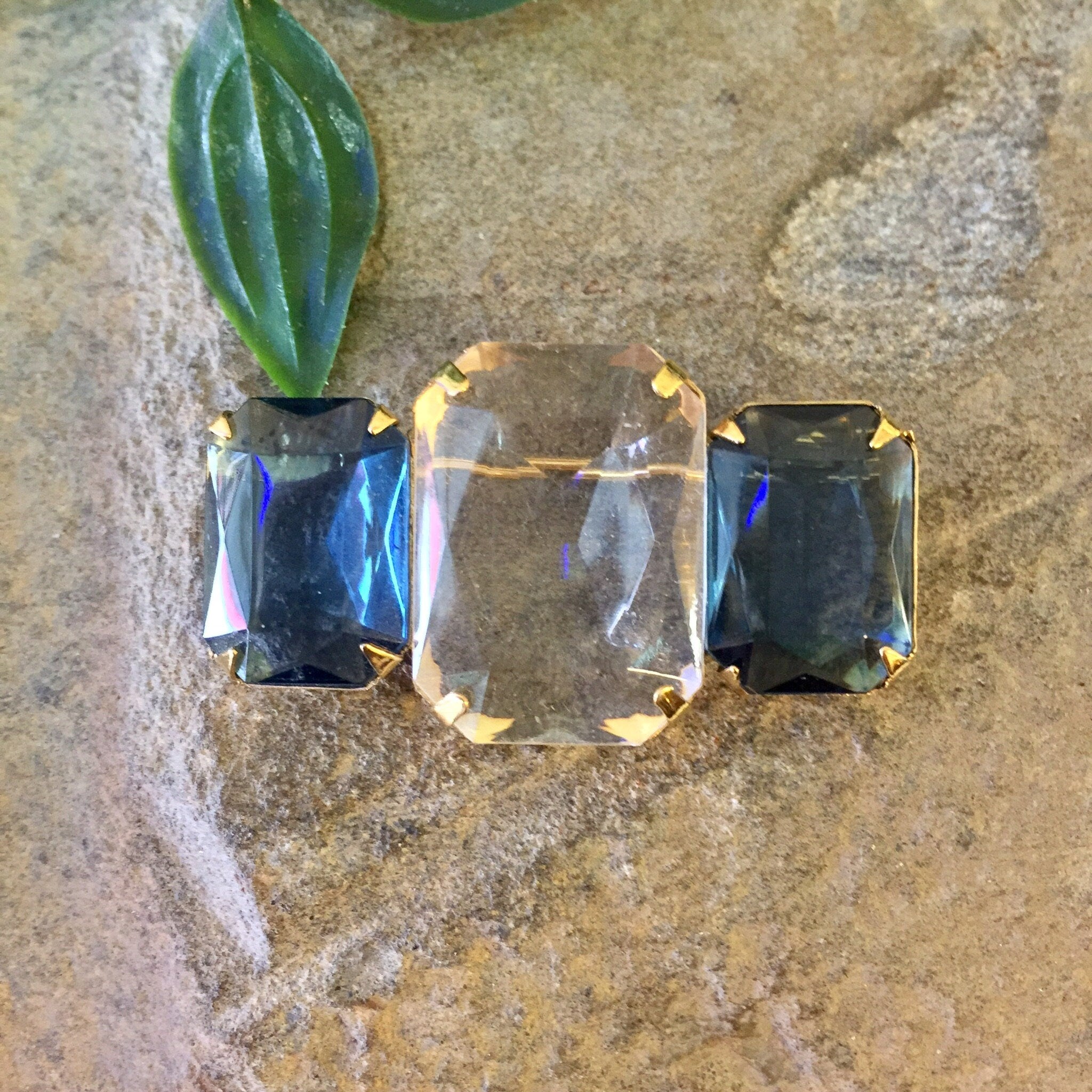Vintage Brooch, Blue Brooch, Costume Jewelry, Vintage Jewelry, Avon Jewelry, Vintage Pin, Gift for Mom, Mothers Day Gift, Gold Toned Pin