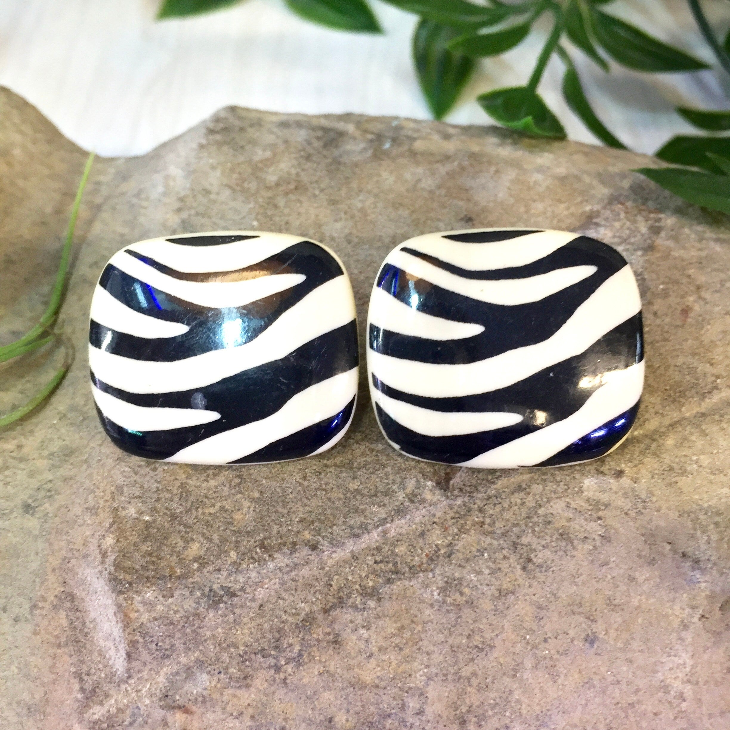 Clip On Earrings, Vintage Earrings, Vintage Jewelry, Zebra Print, Animal Print, Black and White, Stripes, 1960's, 1970's, 1980's, Plastic