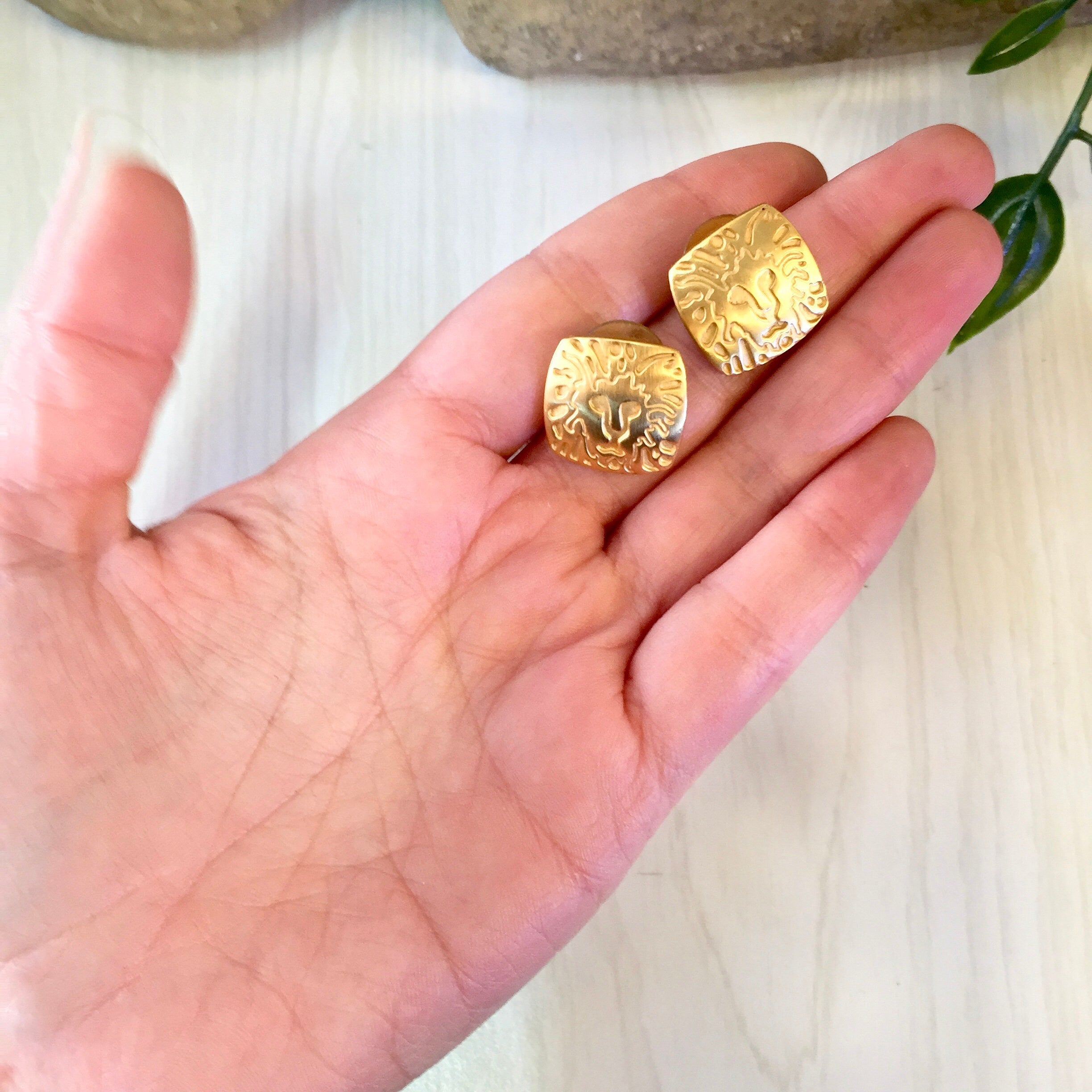 Vintage Earrings, Gold Tone Earrings, Lion Earrings, Animal Jewelry, Vintage Jewelry, Post Earrings, Lion Jewelry, Gold, Square,