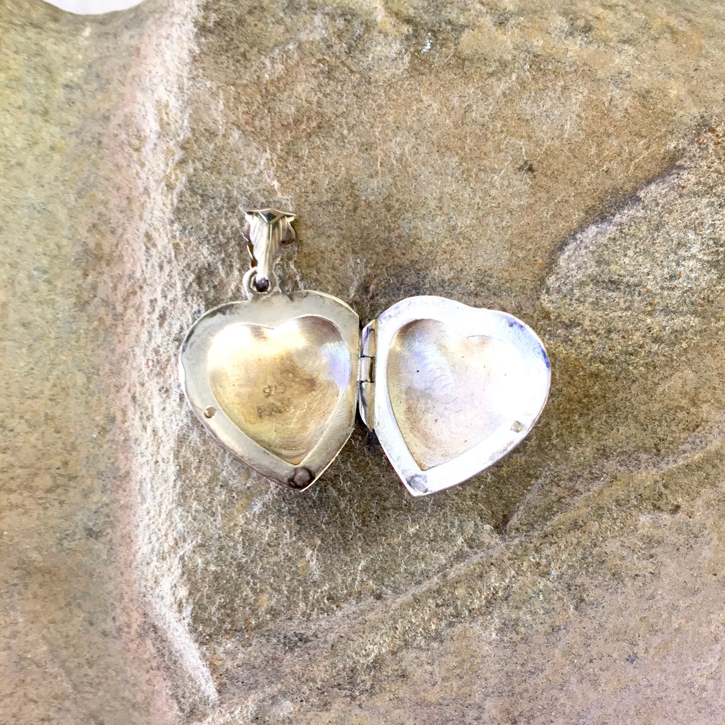 Vintage Silver Locket, Vintage Jewelry, Etched Silver, Heart Locket, Heart Shaped, Sterling Silver, Keepsake Jewelry, Pendant, 925