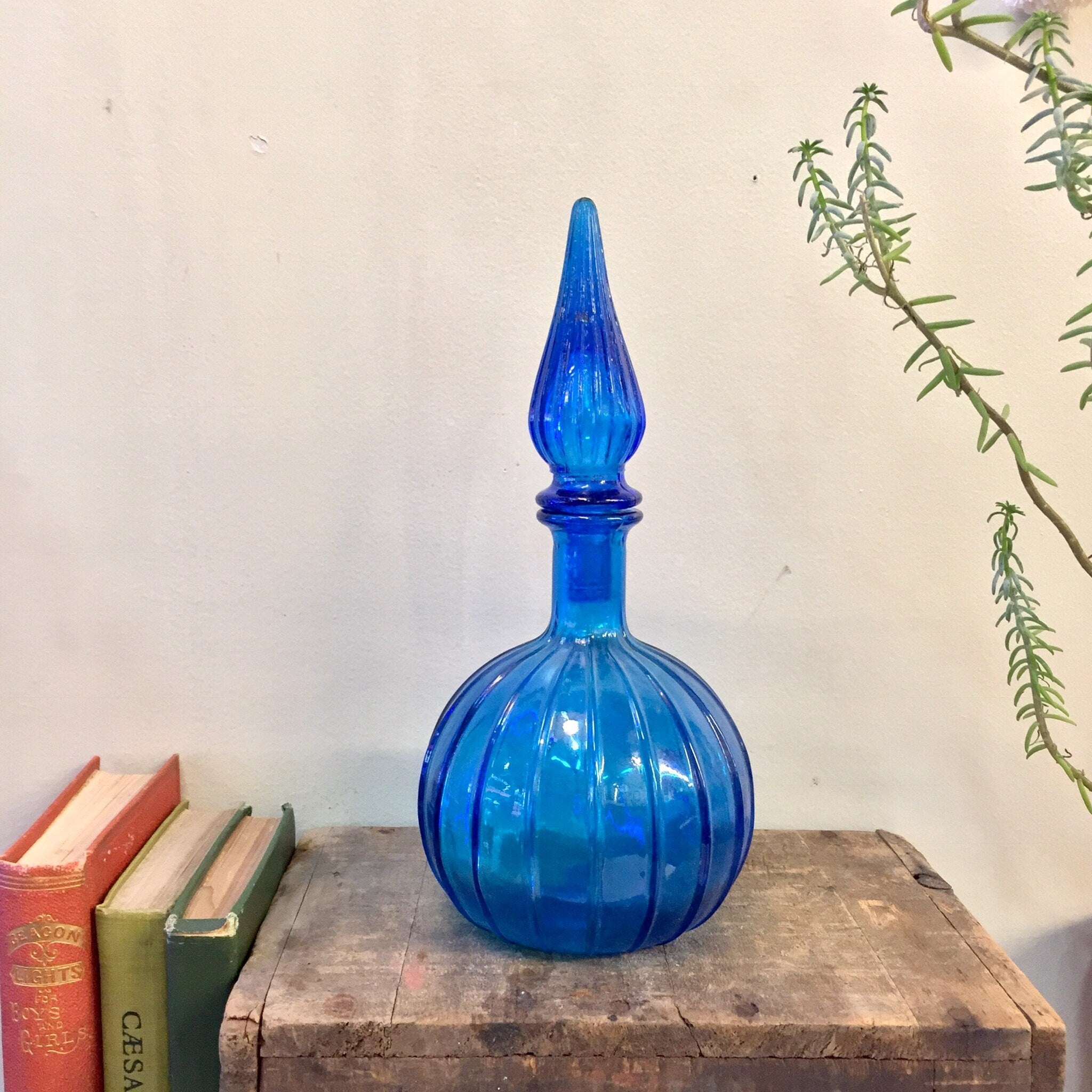 Vintage Blue Glass Decanter, Decanter with Stopper, Bright Blue, Vintage Home Decor, Midcentury Modern Glass, Barware, Wine, Whiskey, Round