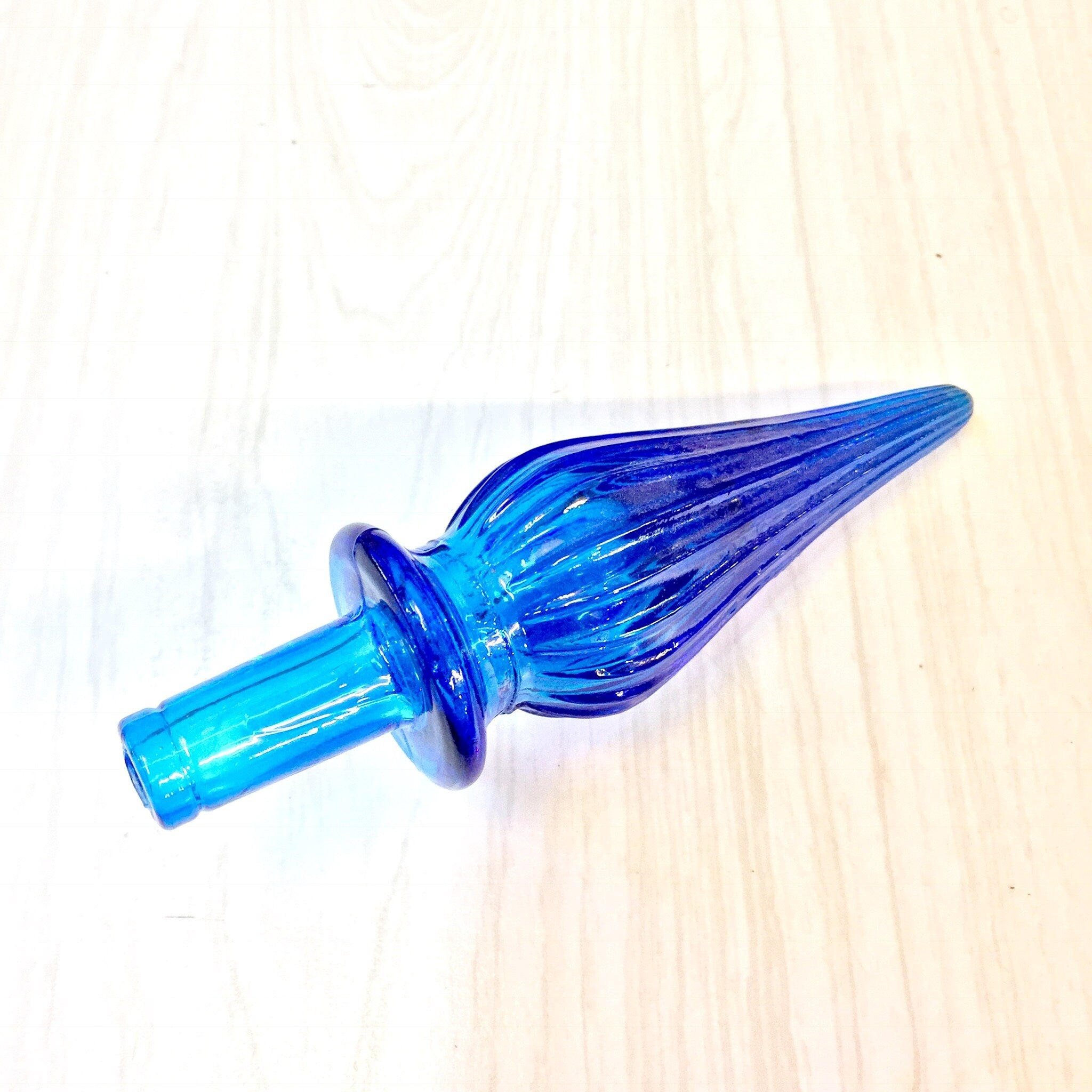 Vintage Blue Glass Decanter, Decanter with Stopper, Bright Blue, Vintage Home Decor, Midcentury Modern Glass, Barware, Wine, Whiskey, Round