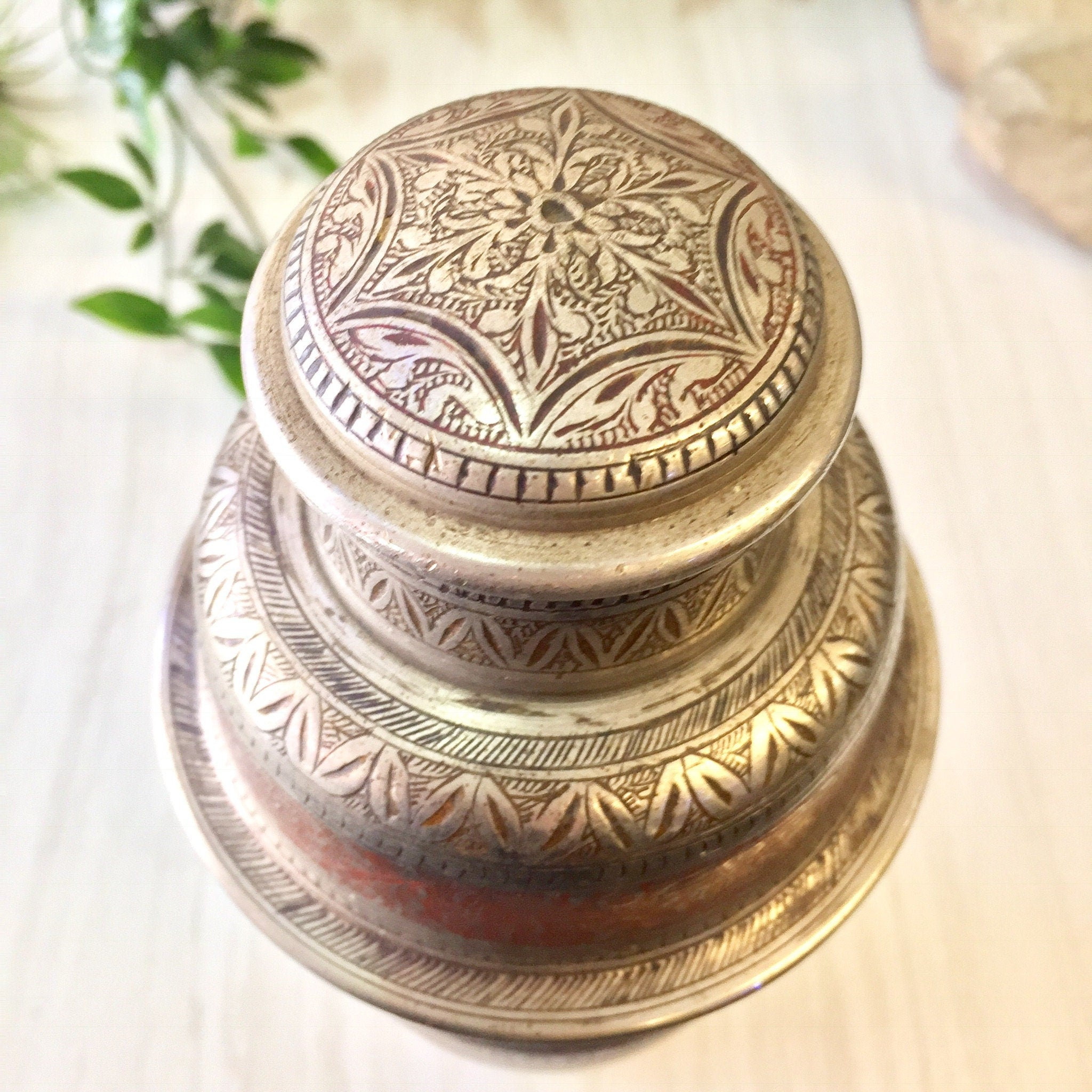 Vintage Cocktail Shaker, Vintage Barware, Etched Painted Metal, Mixology, Indian Cocktail Shaker, Silver, Red, Floral Design, Etched Metal