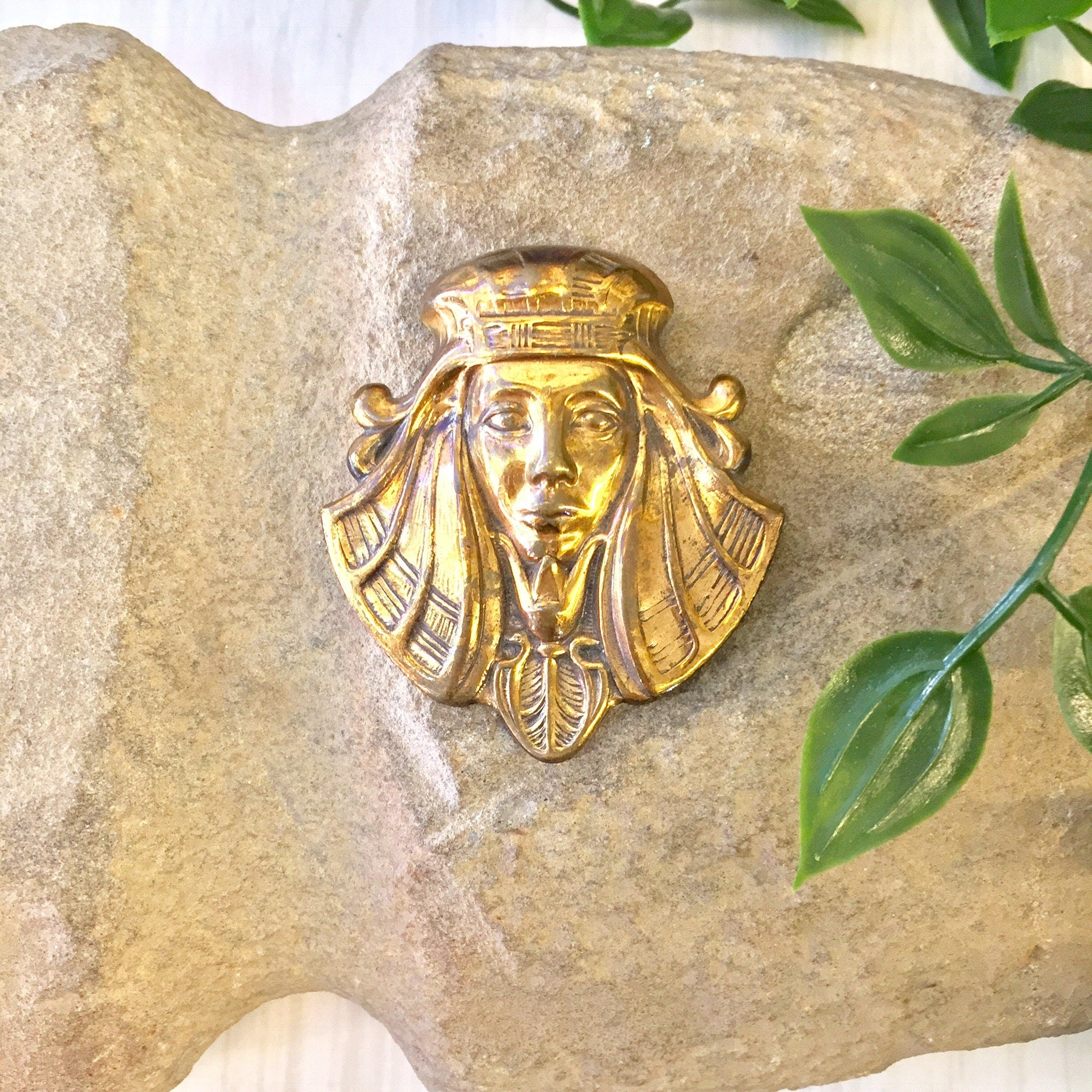 Gold Tone Brooch, Gypsy Lady, Costume Jewelry, Vintage Jewelry, Lady Brooch, Gold Tone Jewelry, Gift for Mom, Mothers Day Gift, Brooch, Pin