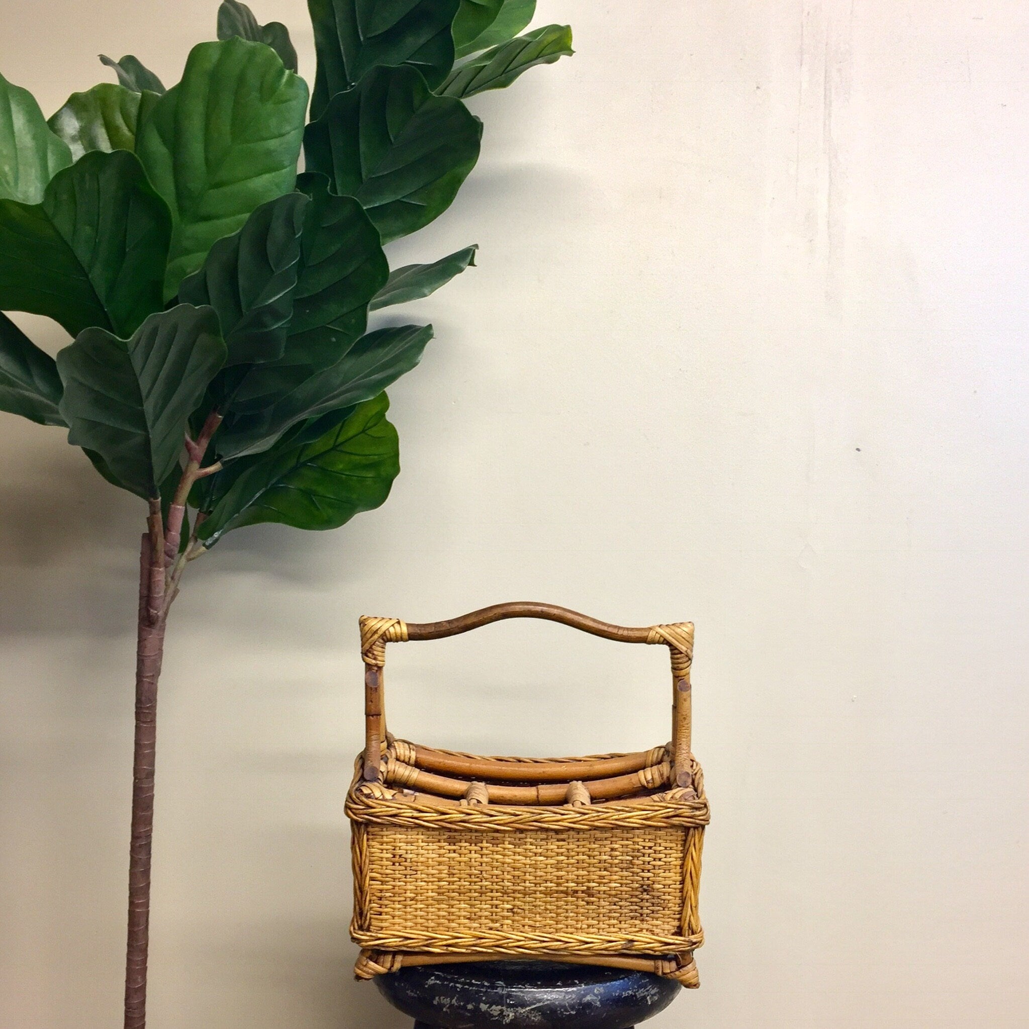 Vintage Wicker Utensil Caddy, Bamboo Utensil Organizer, Compartment, Organizer, Caddy with Handle, Picnic, Barbecue, Server Caddy, Vintage