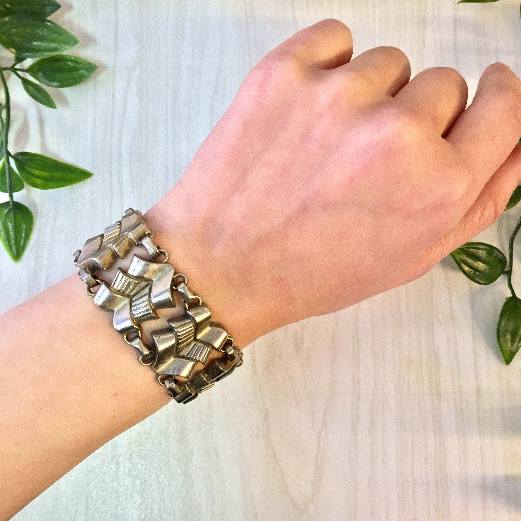 Vintage Silver Bracelet, Link Bracelet, Silver Tone, Costume Jewelry, Vintage Jewelry, Statement Jewelry, Bracelet, Gift for Mom, Metal