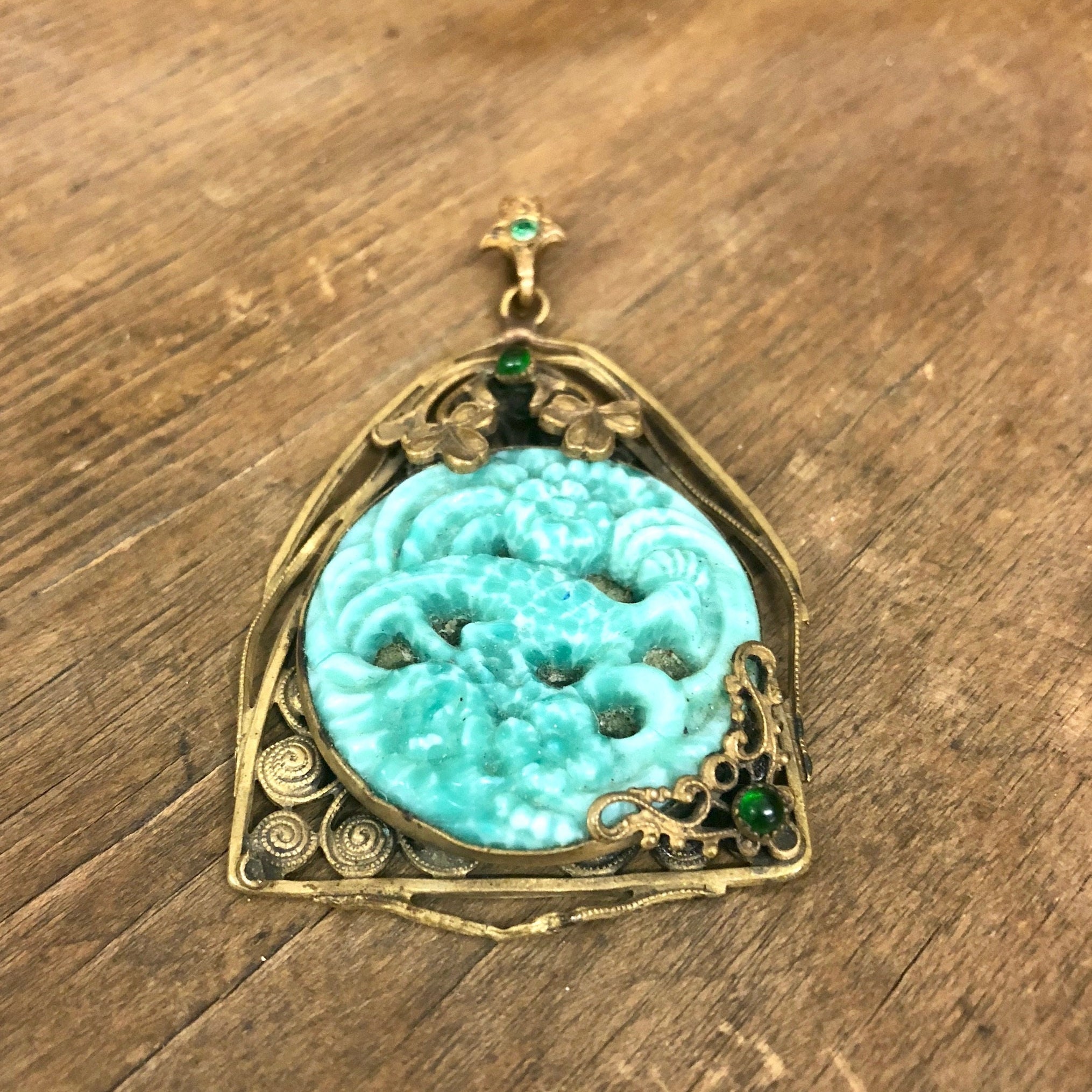Vintage Pendant, Victorian Pendant, Victorian Jewelry, Vintage Jewelry, Gold Toned Pendant, Jade Jewelry, Jade Necklace, Bird Jewelry