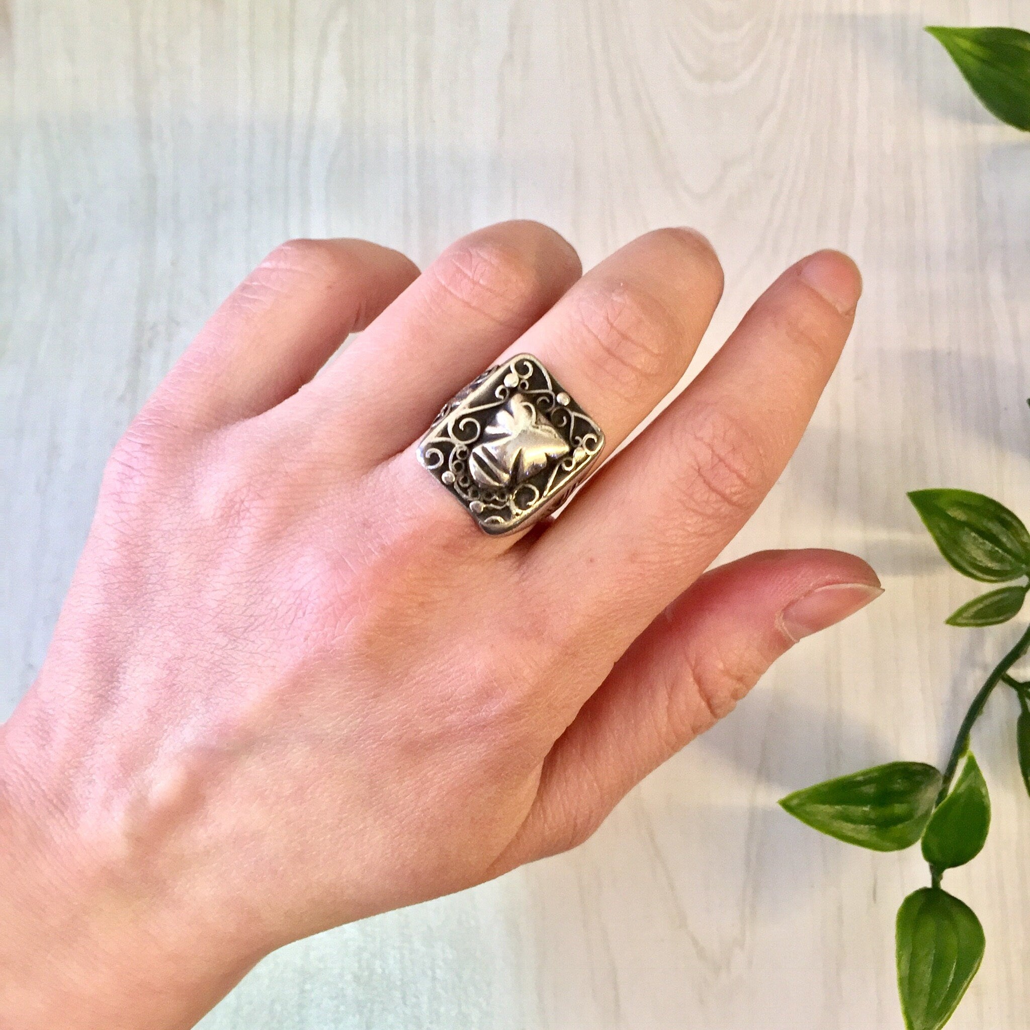 Vintage Silver Ring, Sterling Silver, Vintage Jewelry, Mask Ring, Face Ring, Tribal Jewelry, Ethnic Jewelry, Rectangle Ring, Abstract Ring