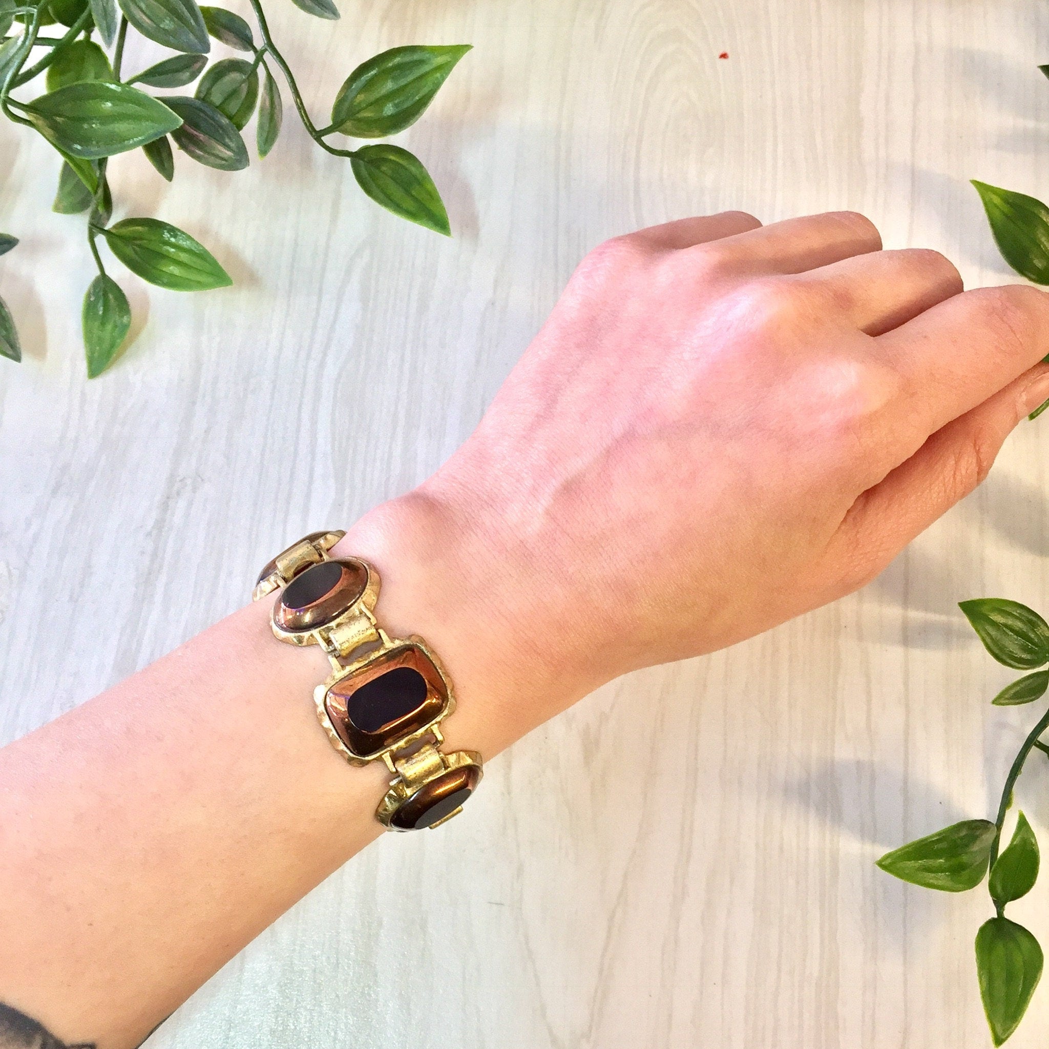 Gold Tone Bracelet, Vintage Bracelet, Brown Beads, Oval Bead, Rectangular Beads, Vintage Jewelry, Vintage Costume Jewelry, Statement Jewelry
