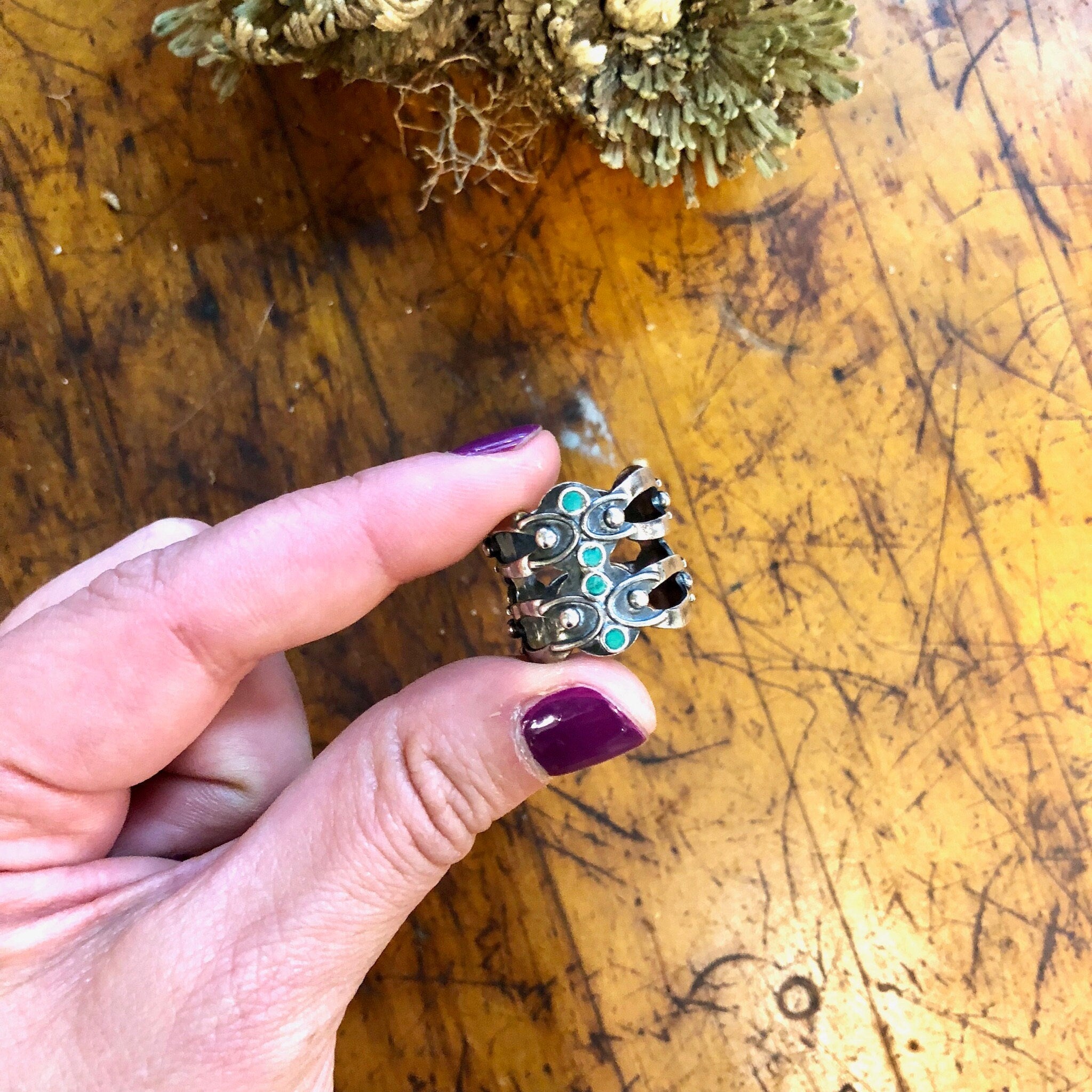 Vintage Silver Ring, Statement Ring, Sterling Silver, Vintage Jewelry, Green Jewelry, Green Stones, Cut Out Ring, Thick Ring, Green