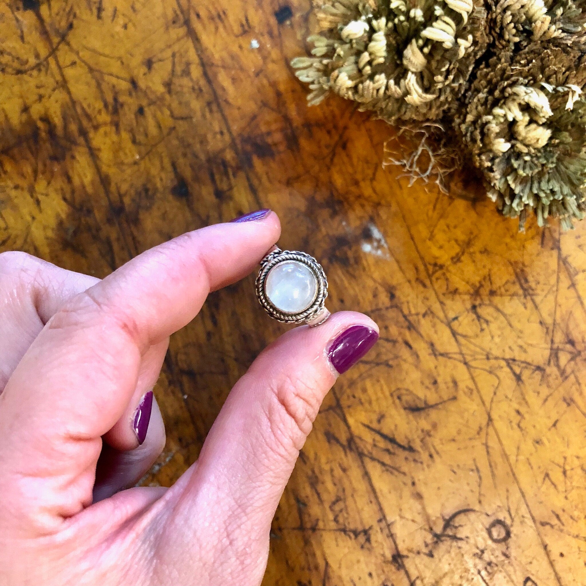 Vintage Silver Ring, Sterling Silver, Vintage Jewelry, Moonstone Ring, Moonstone Jewelry, White Stone, Iridescent Moonstone