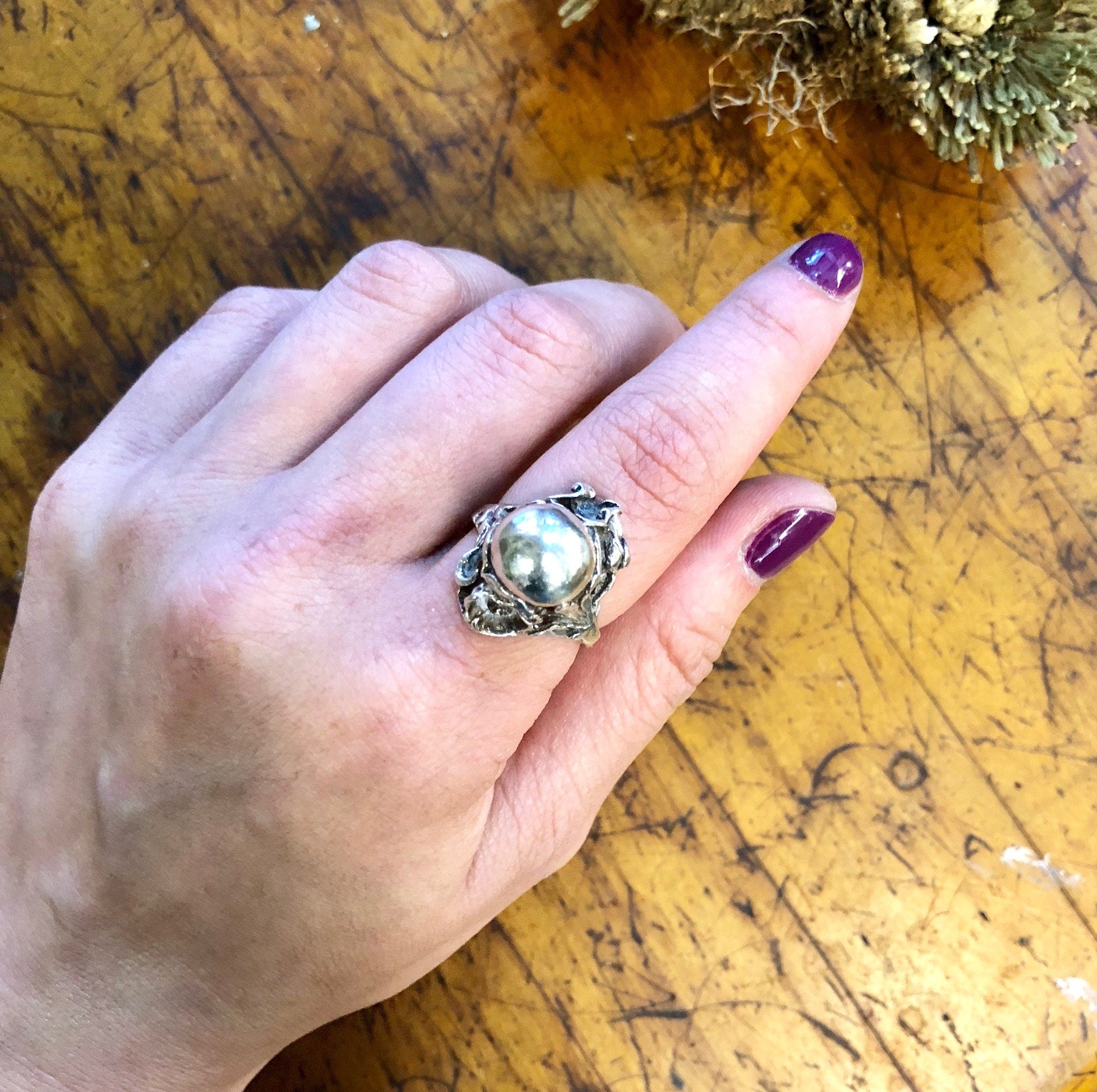 Vintage Silver Ring, Sterling Silver, Vintage Jewelry, Floral Ring, Ball Ring, Statement Jewelry, Flower Jewelry, Silver Ball