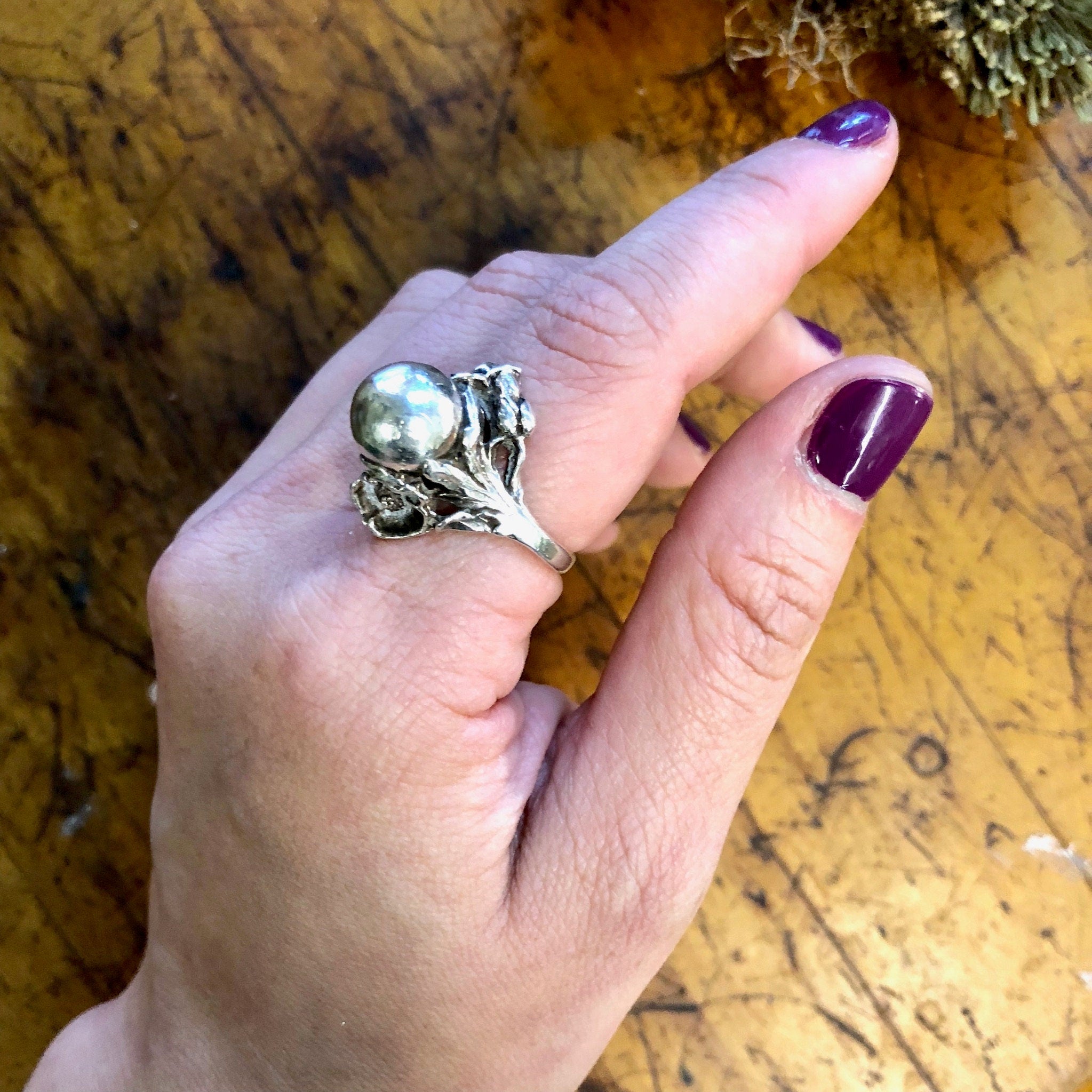Vintage Silver Ring, Sterling Silver, Vintage Jewelry, Floral Ring, Ball Ring, Statement Jewelry, Flower Jewelry, Silver Ball