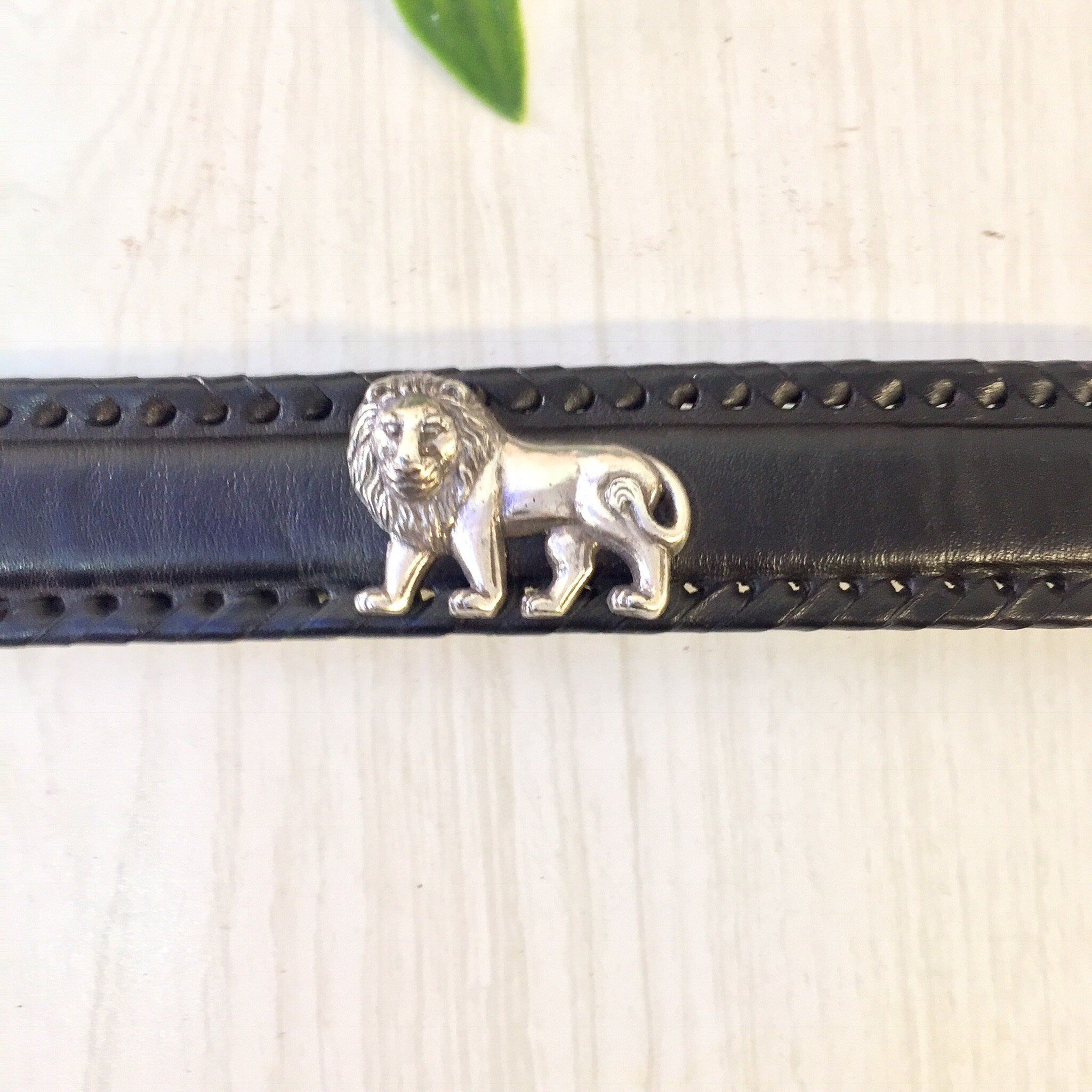 Vintage Brighton Belt, Black Leather Belt, Animal Belt, Silver Tone, Vintage Belt, Vintage Accessories, Lion, Alligator, Lizard, Buffalo