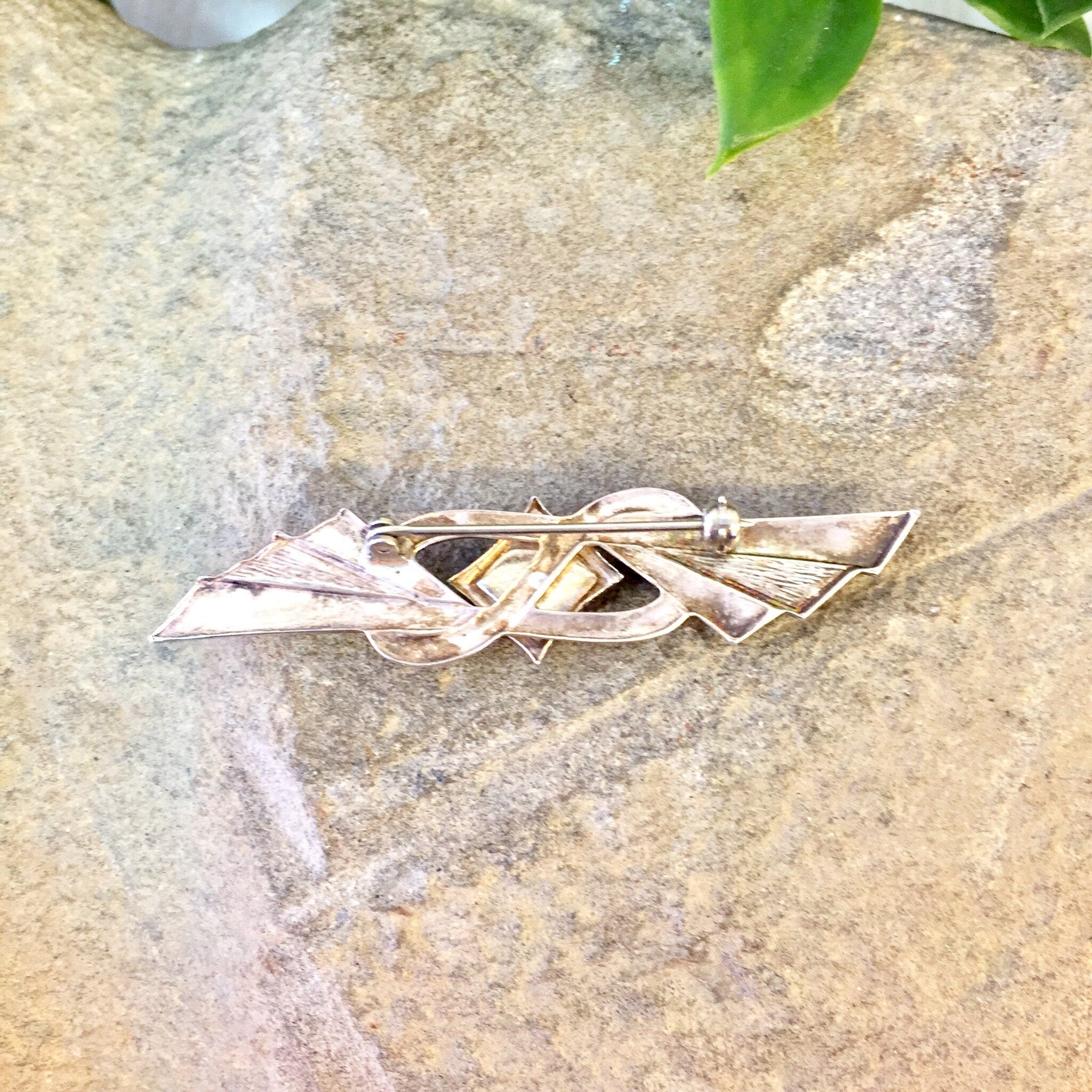 Vintage Silver Brooch, Sterling Silver, Vintage Jewelry, Black Onyx, Vintage Brooch, Pin, Abstract Design, Art Deco Pin, Gift for Mom,