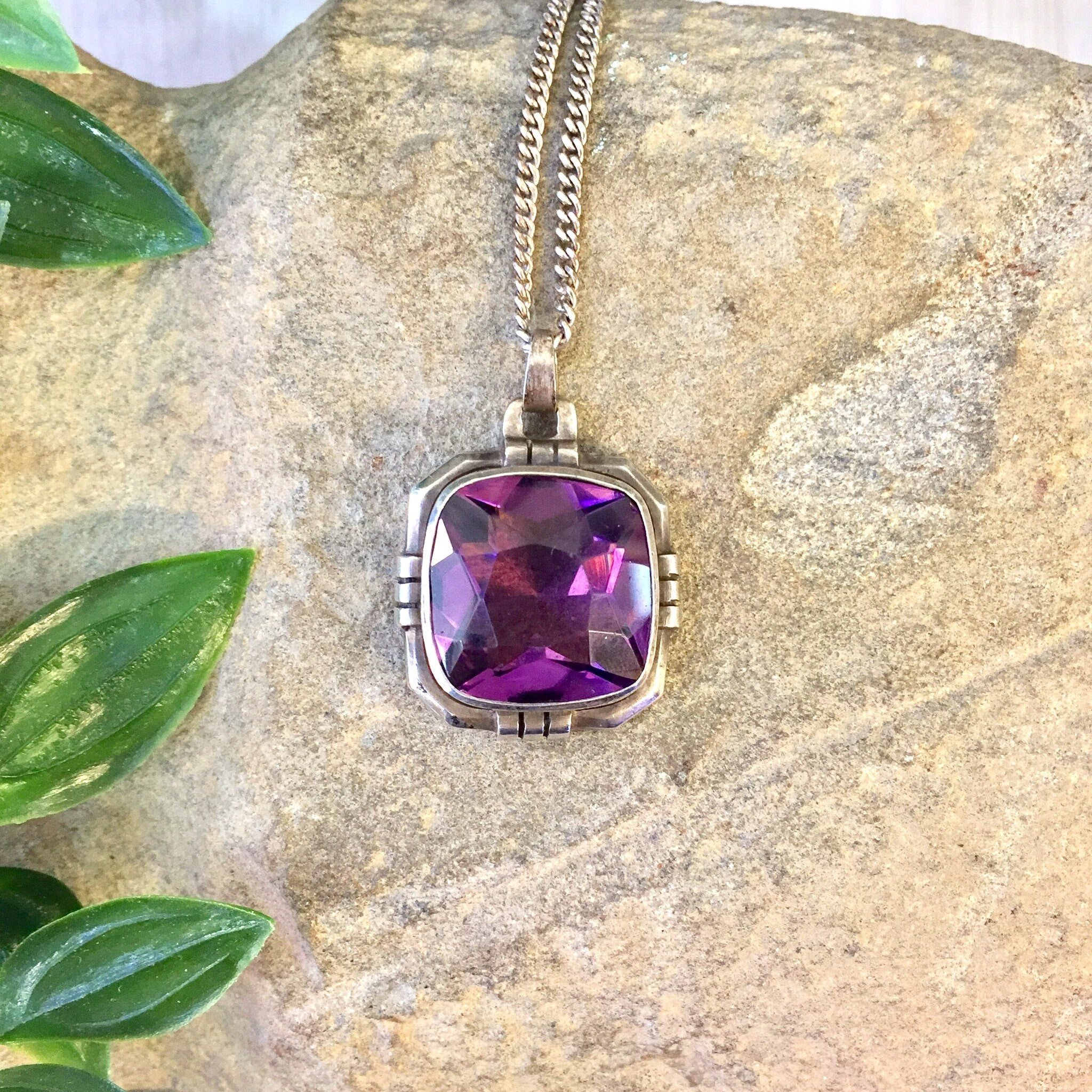 Vintage Silver Necklace, Purple Pendant, Purple Necklace, Pendant Jewelry, Vintage Jewelry, Purple Gemstone, Amethyst Jewelry, Silver Chain