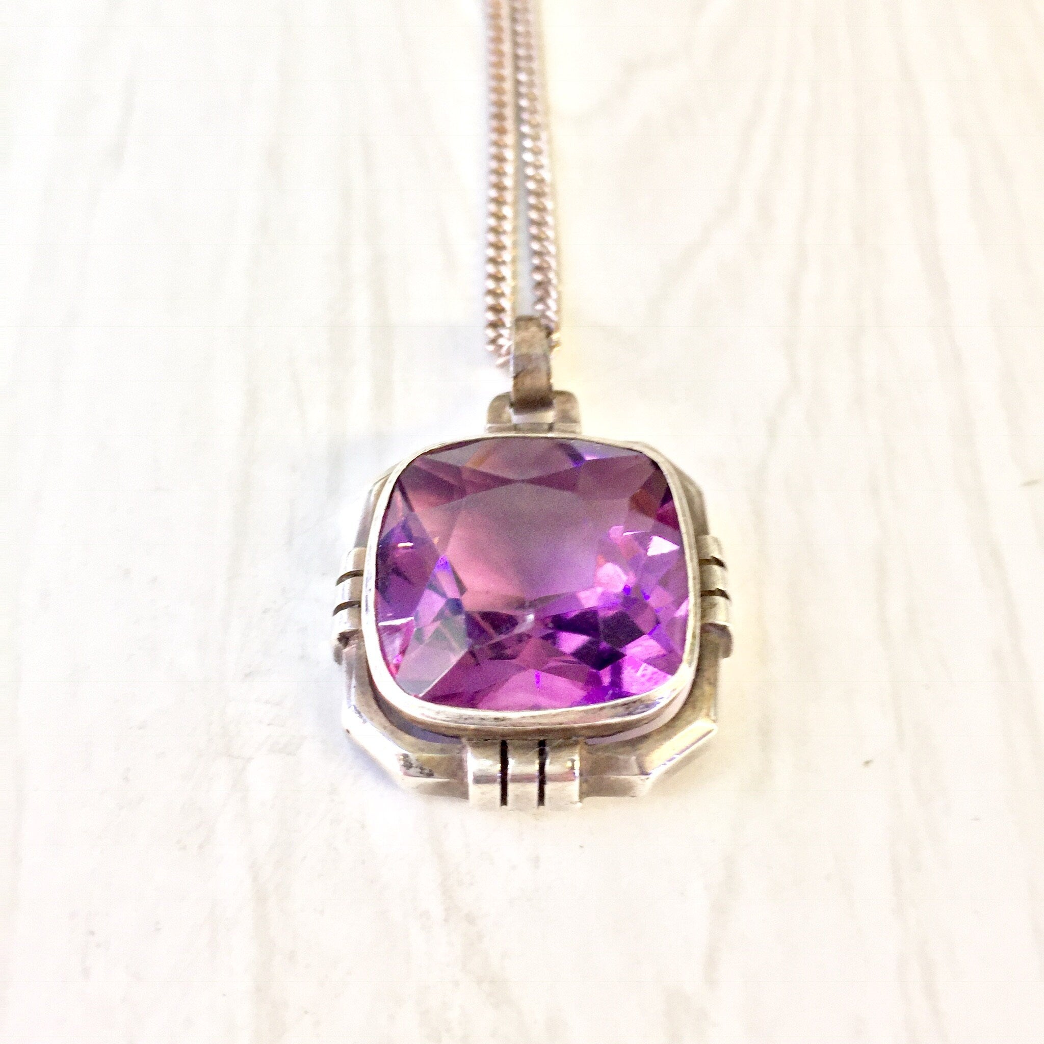 Vintage Silver Necklace, Purple Pendant, Purple Necklace, Pendant Jewelry, Vintage Jewelry, Purple Gemstone, Amethyst Jewelry, Silver Chain