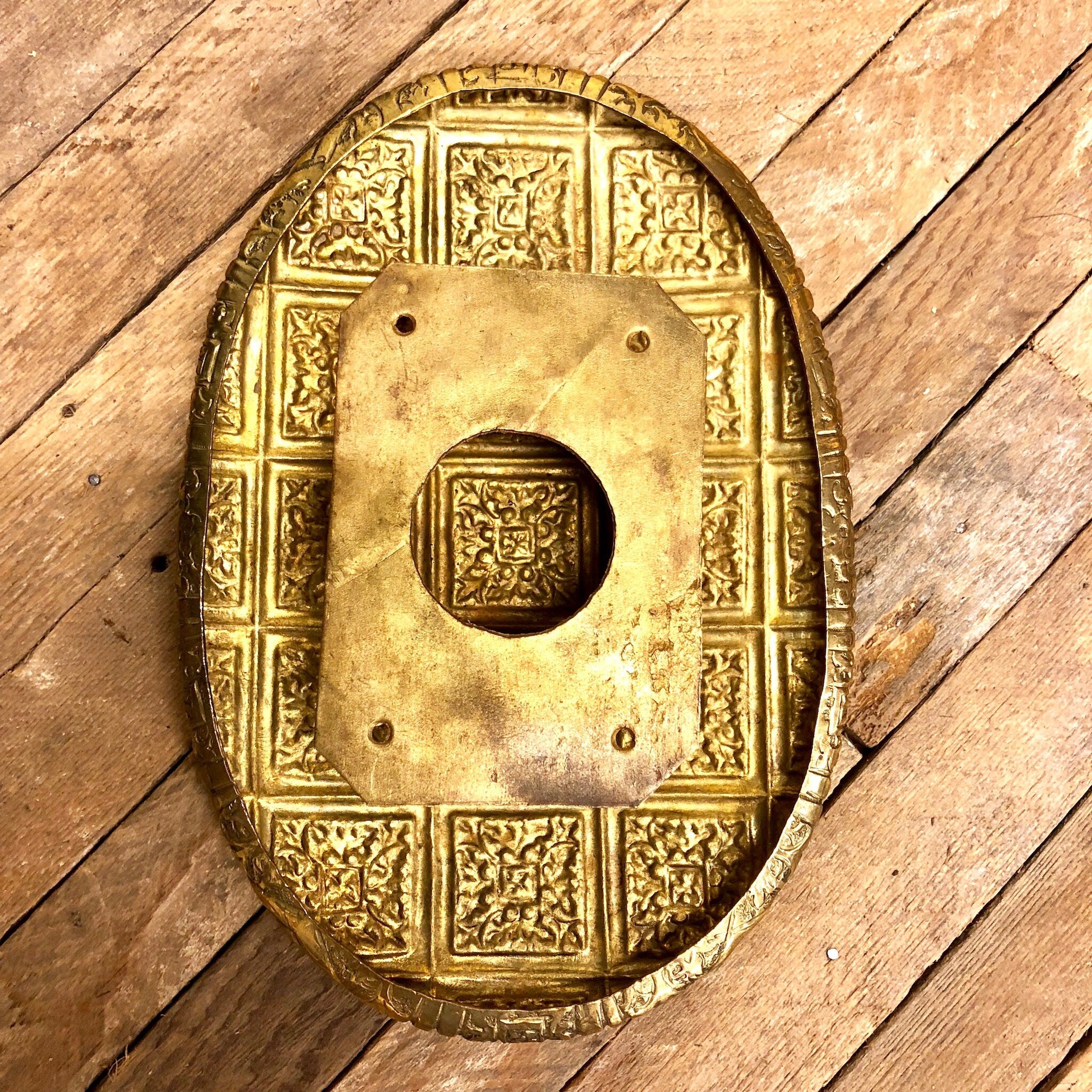 Antique Brass Pulls, Door Pulls, Door Handle, Ornate Brass, Antique Door Knob, Large Door Pulls, Stamped Brass, Vintage Home Decor, Oval