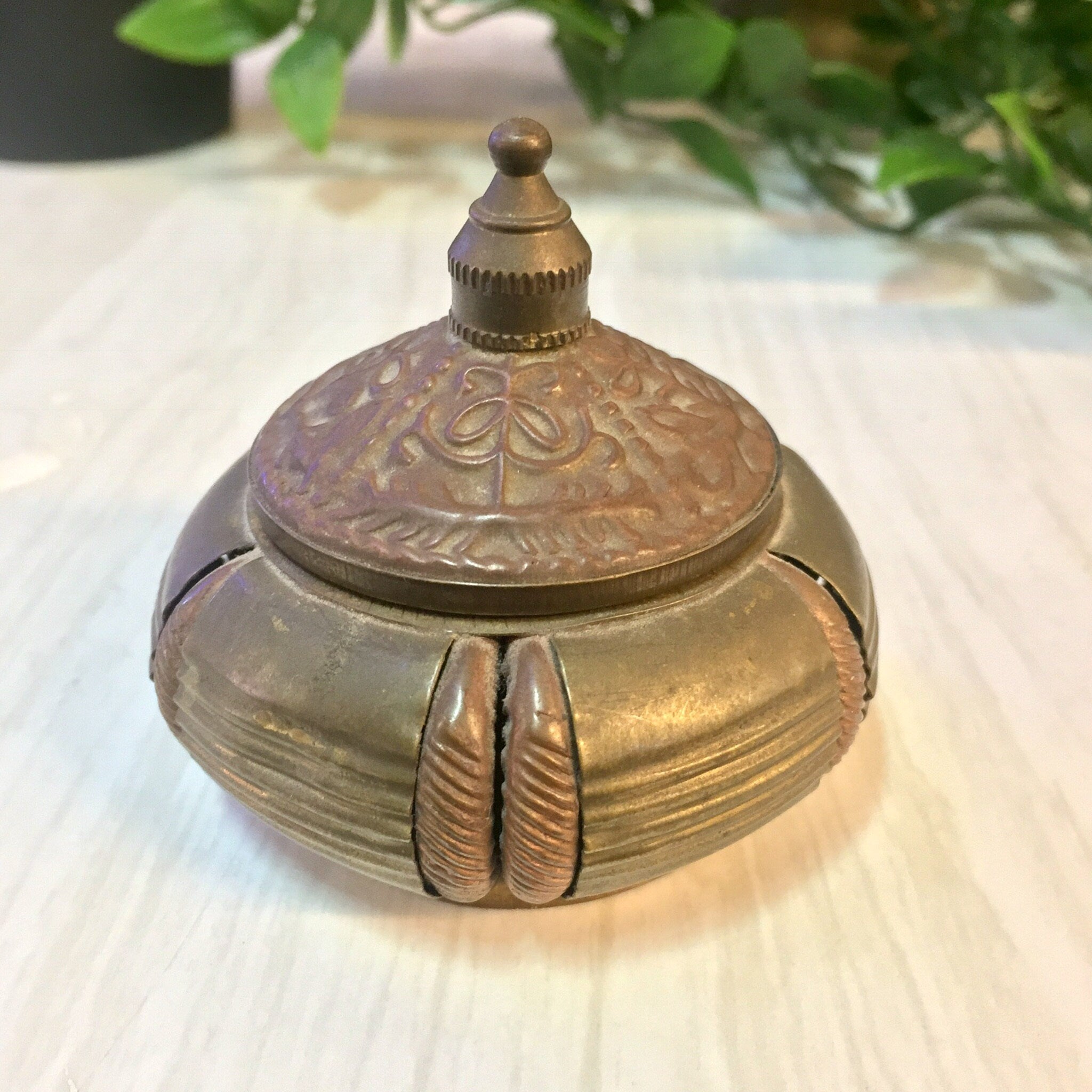 Small Brass Container, Vintage Container, Lidded Container, Brass and Copper, Made in India, Vintage Home Decor, Trinket Dish, Ring Dish,