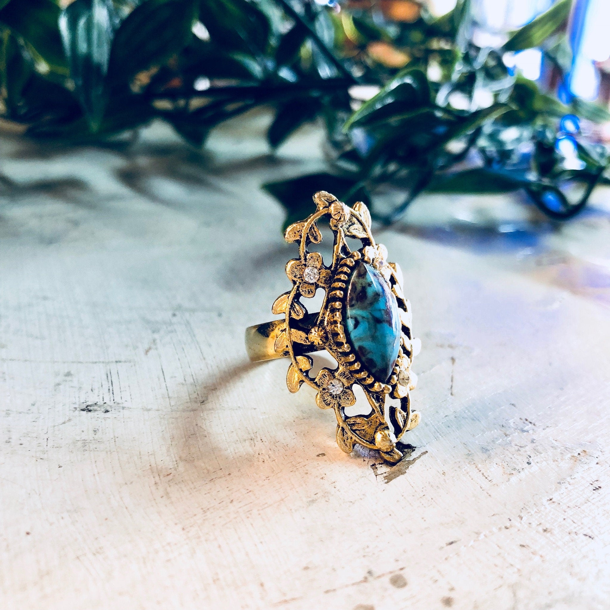 Vintage Ring, Gold Toned Ring, Vintage Jewelry, Adjustable Ring, Blue, Purple, Costume Jewelry, Flower Ring, Ornate Ring, Statement Jewelry