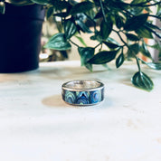 Vintage Silver Ring, Sterling Silver, Abalone Ring, Vintage Jewelry, Abalone and Silver, Shell Jewelry, Large Ring, Thumb Ring, Blue, Purple