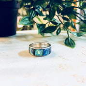 Vintage Silver Ring, Sterling Silver, Abalone Ring, Vintage Jewelry, Abalone and Silver, Shell Jewelry, Large Ring, Thumb Ring, Blue, Purple