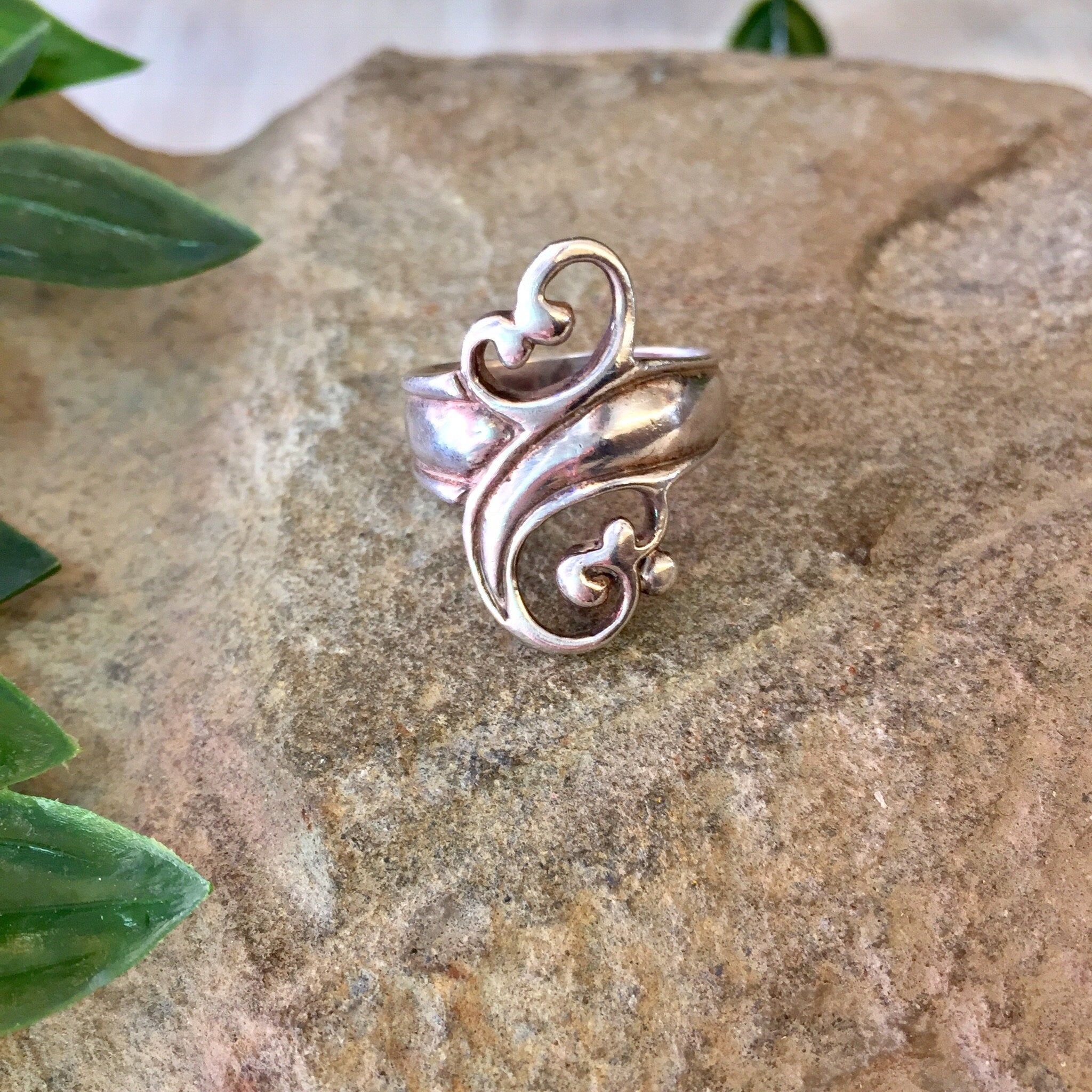 Vintage Silver Ring, Swirl Design Ring, Sterling Silver, Vintage Jewelry, Statement Ring, 925, Gift for Mom, Mother's Day Gift,