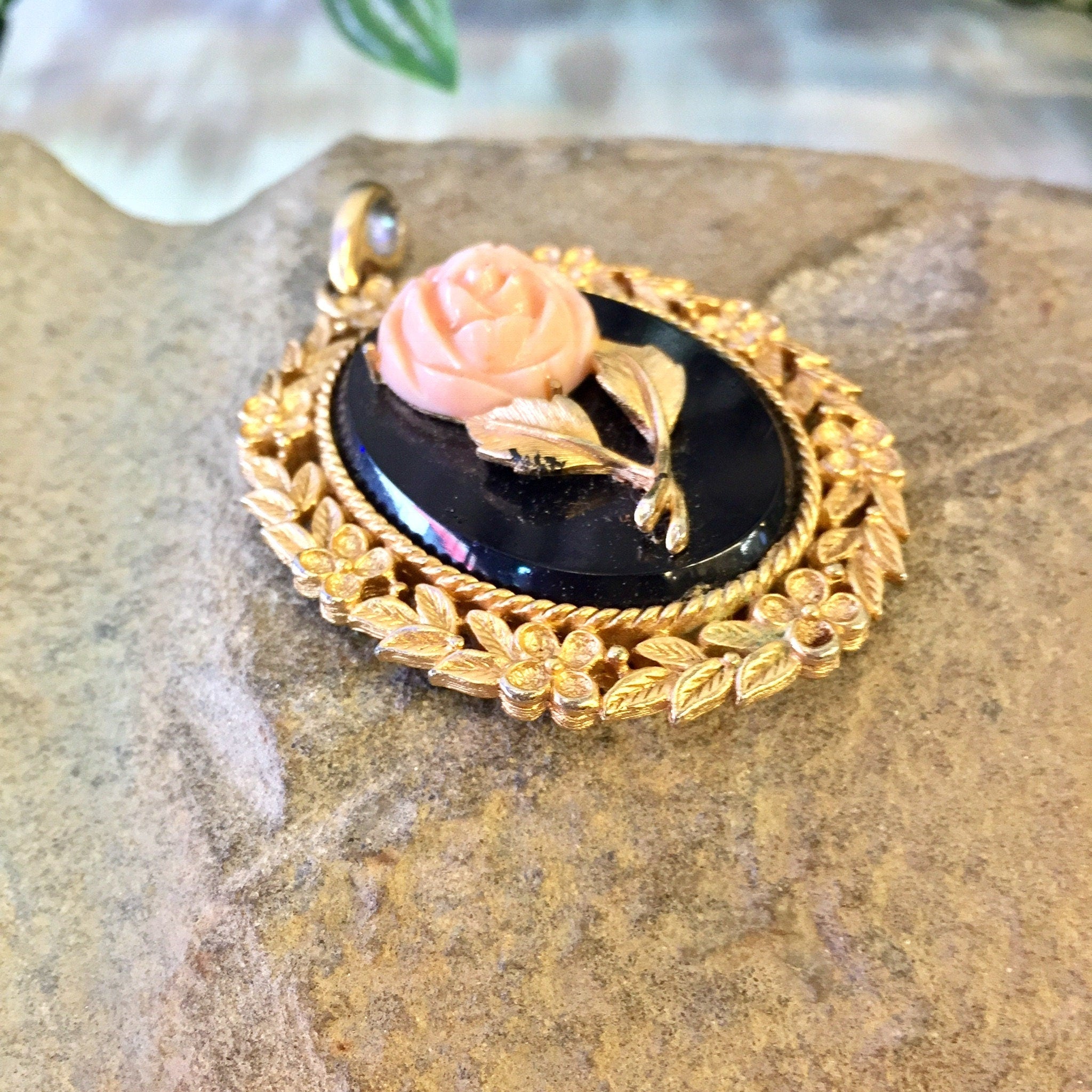 Vintage Cameo Pendant, Cameo Jewelry, Cameo Rose, Gold Toned Pendant, Rose Pendant, Avon Jewelry, Mirror Pendant, Gold, Black, Pink, Rose